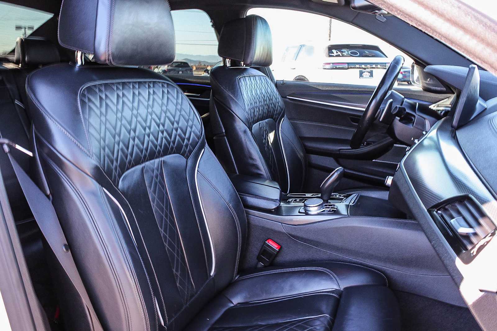 Thumbnail: 2022 BMW 5 Series - 15