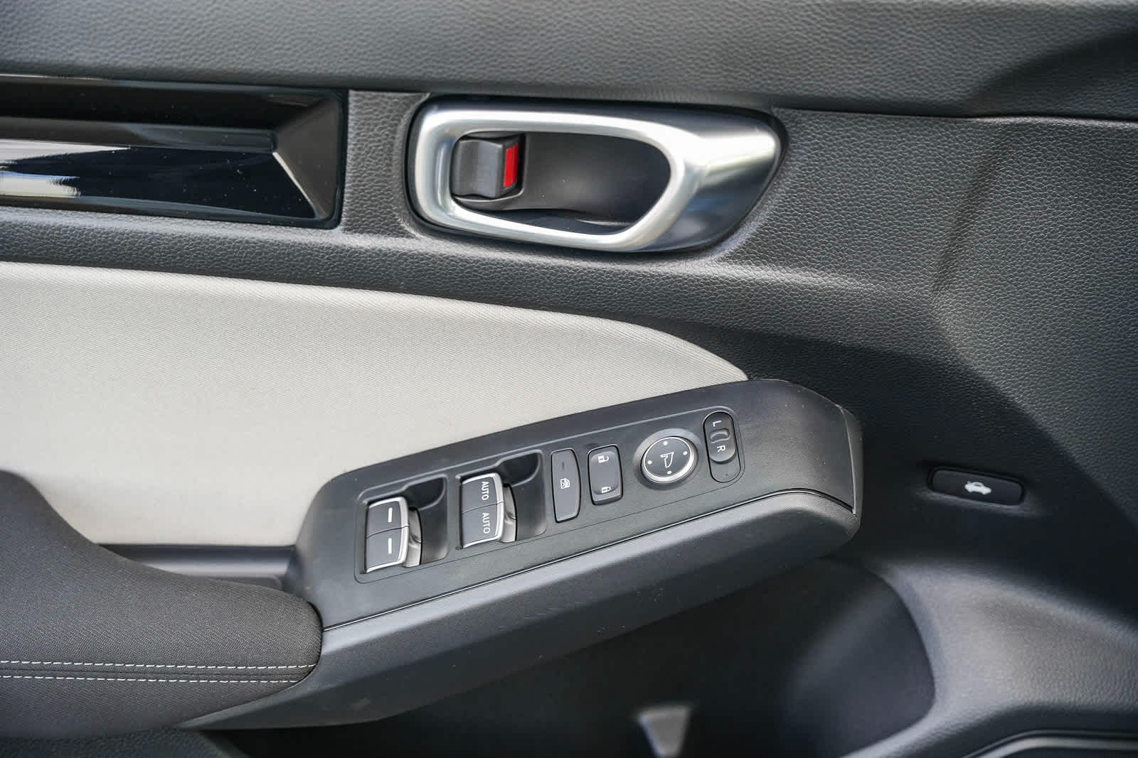2025 Honda Civic Sport 24