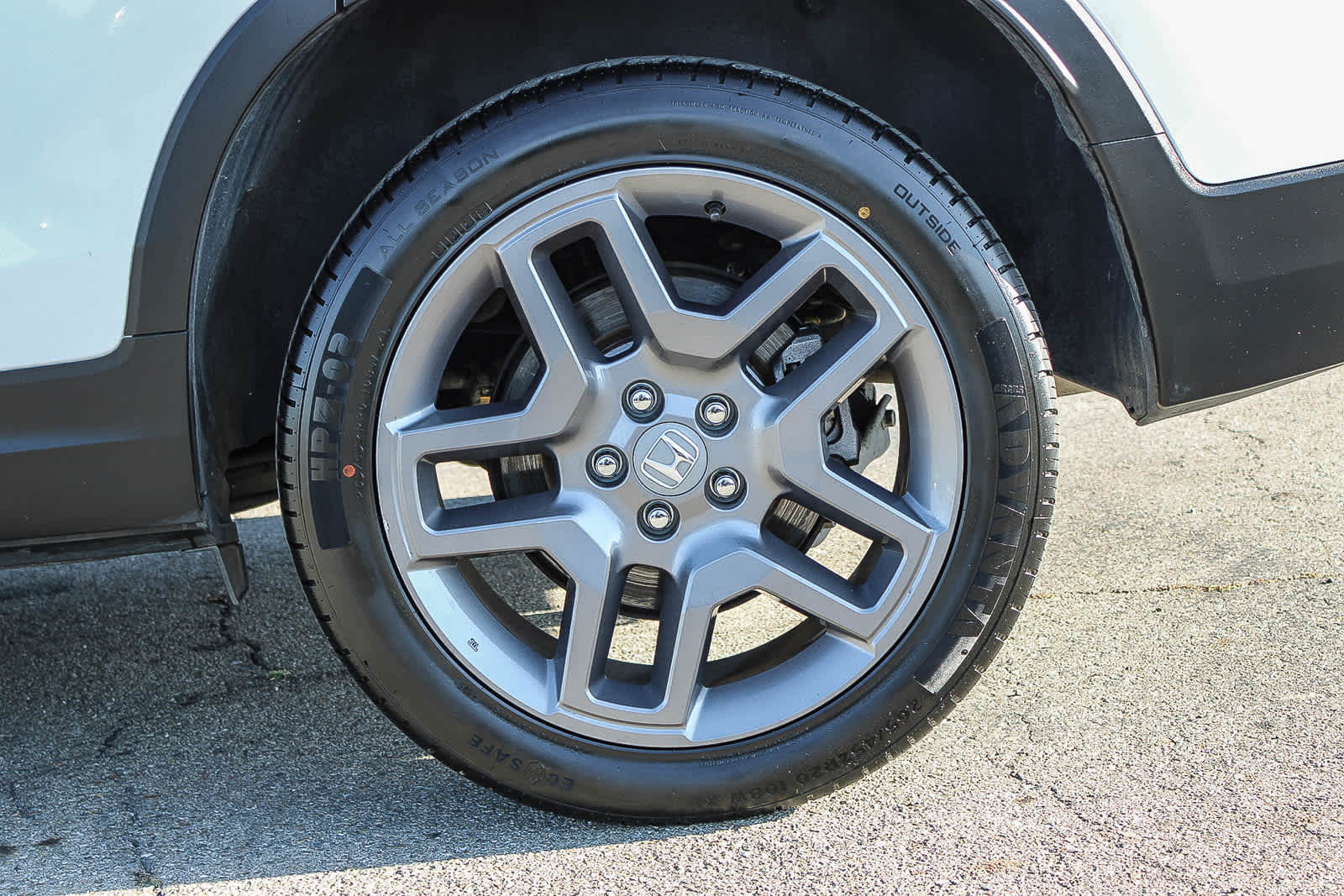 2023 Honda Passport EX-L photo 3