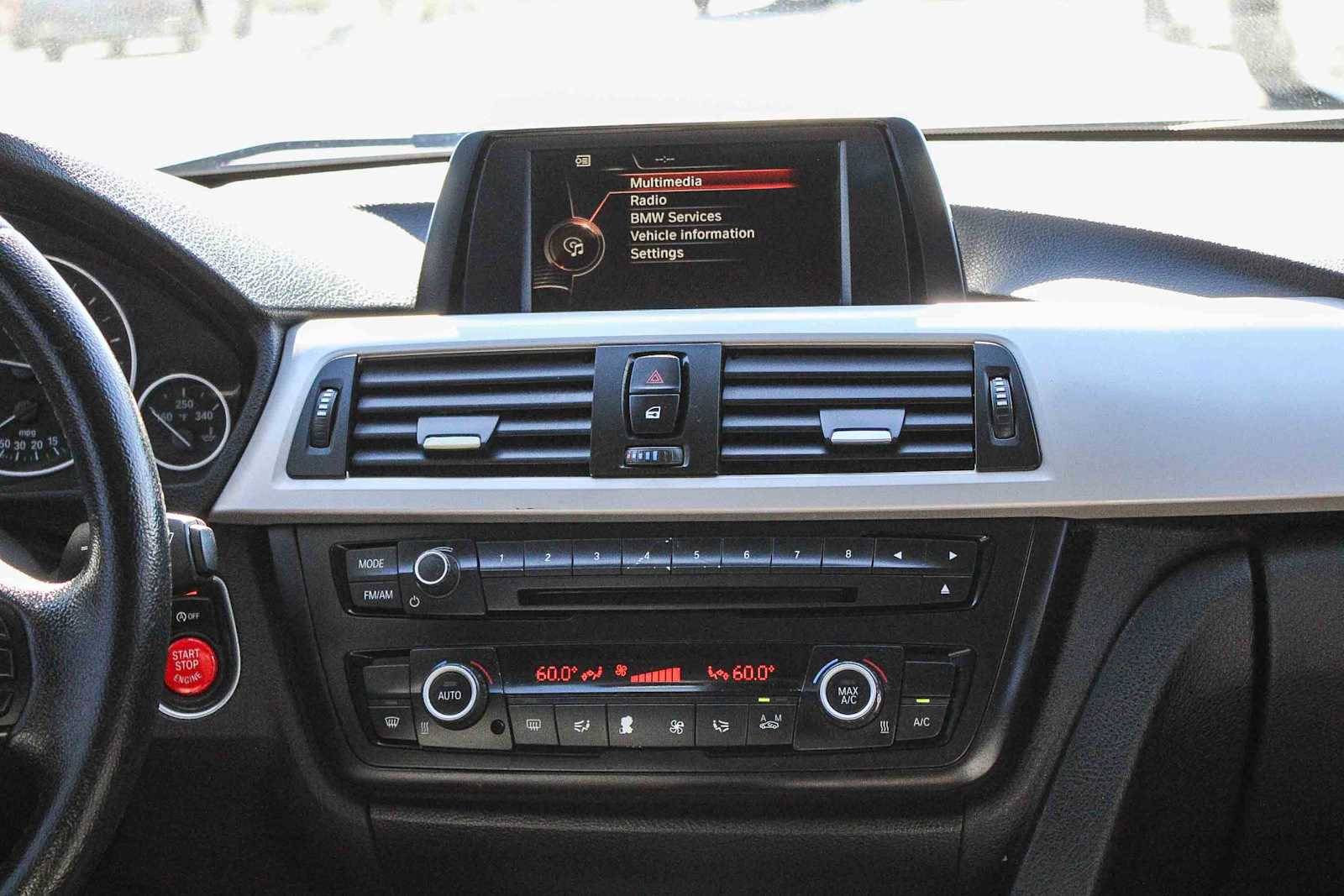 Thumbnail: 2015 BMW 3 Series - 13