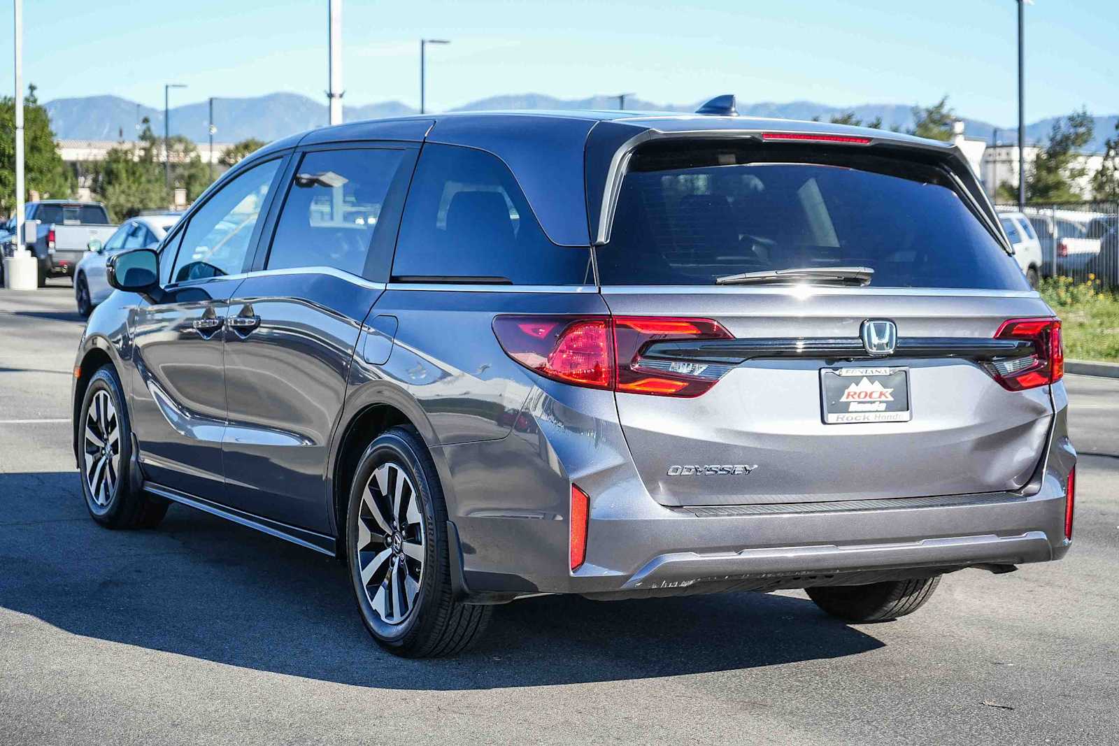 Thumbnail: 2025 Honda Odyssey - 8