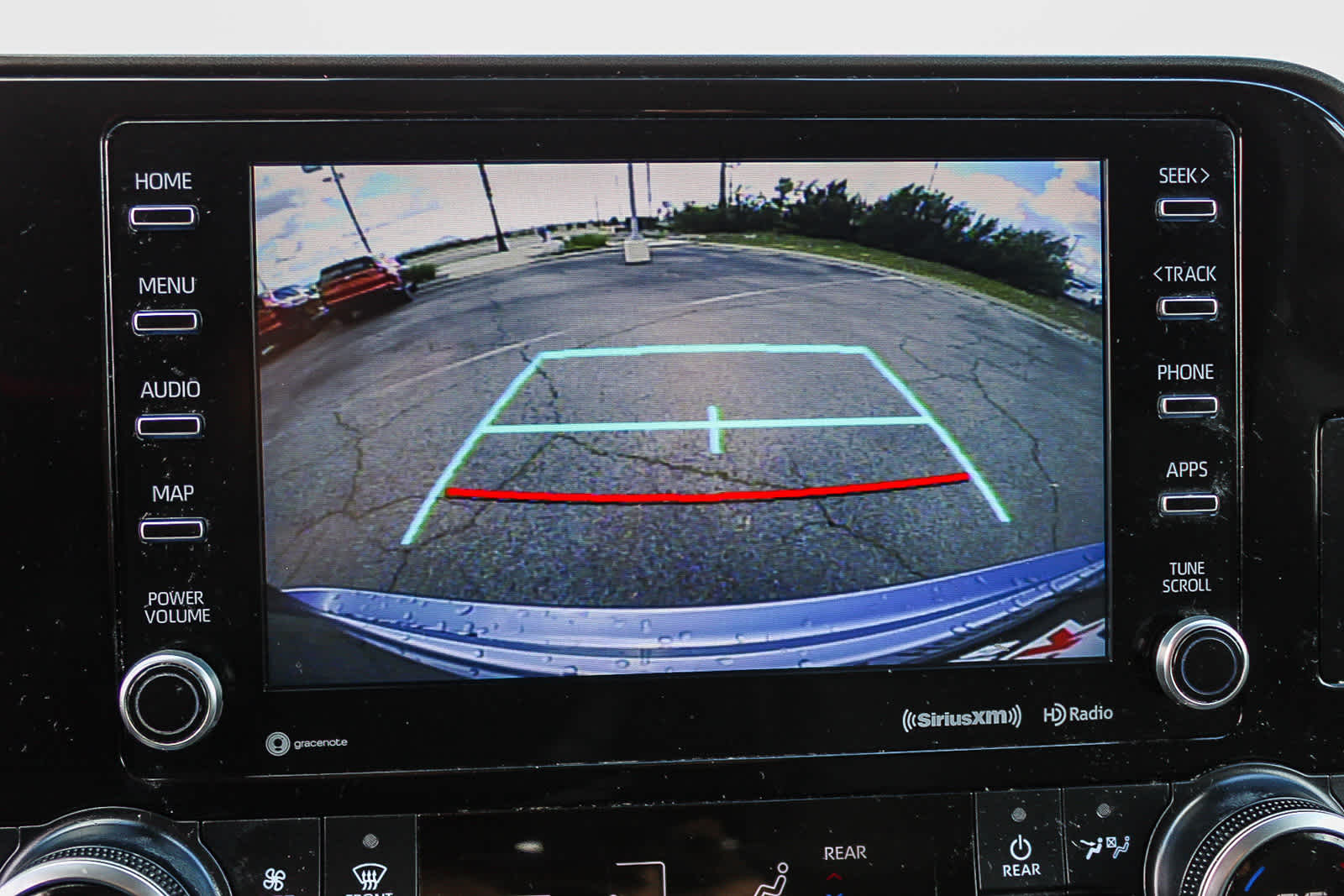 Thumbnail: 2021 Toyota Highlander - 24