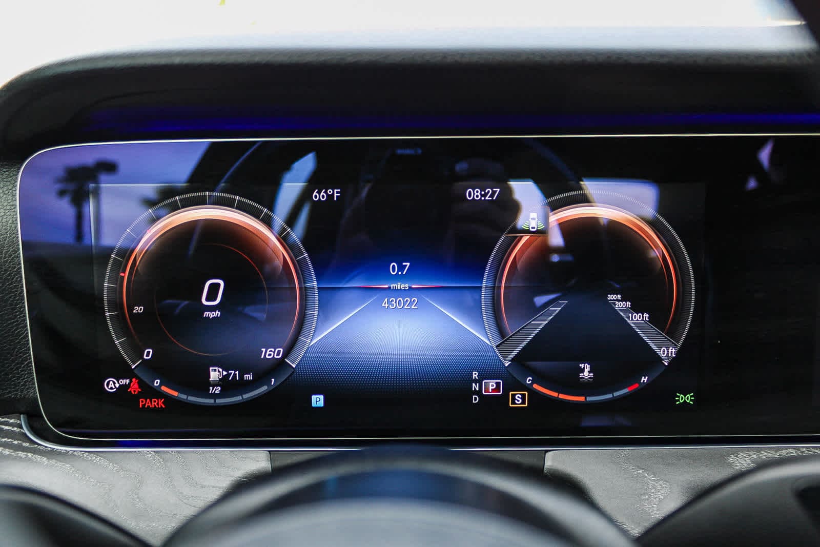 Thumbnail: 2021 Mercedes-Benz E-Class - 22