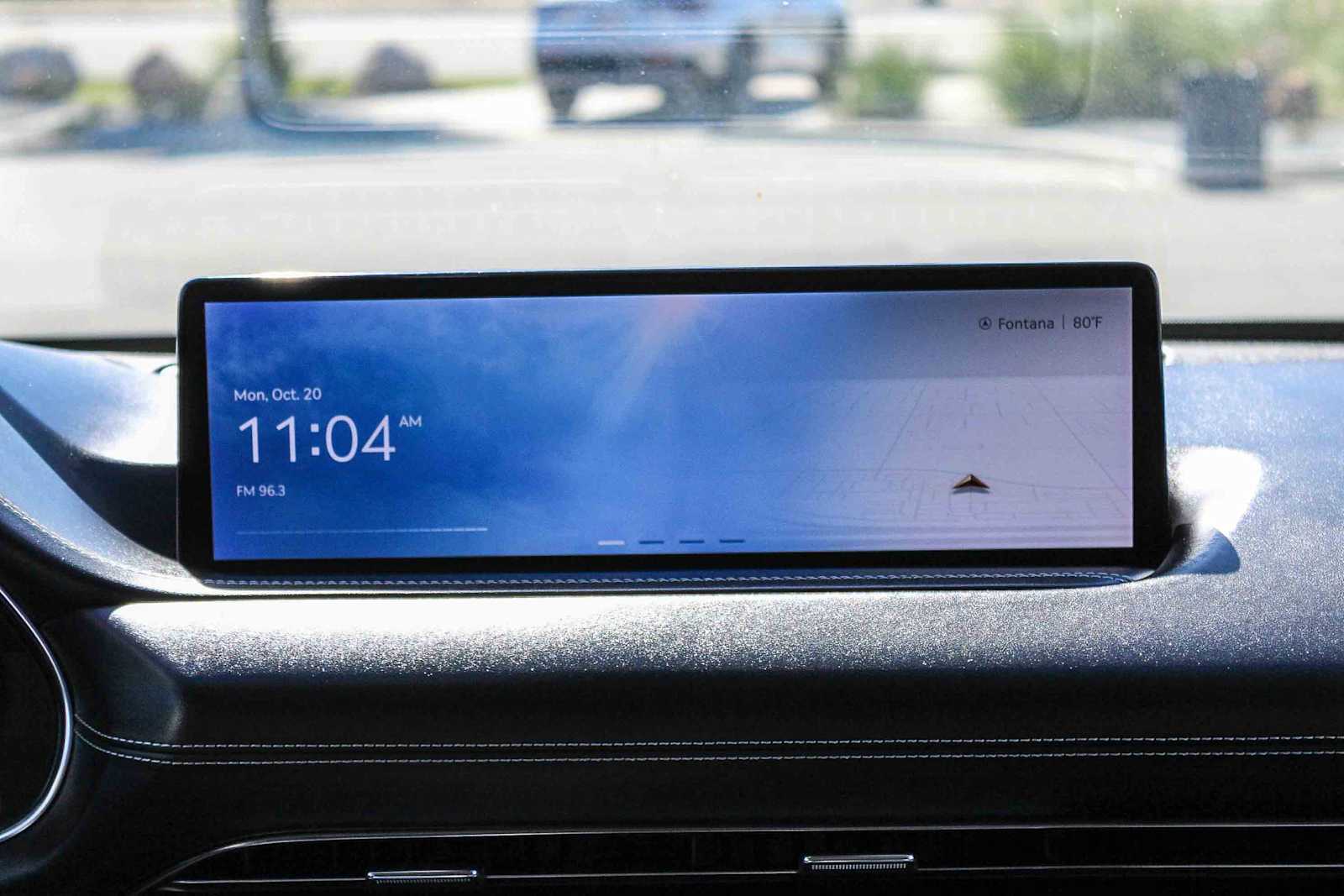 Thumbnail: 2023 Genesis GV80 - 14