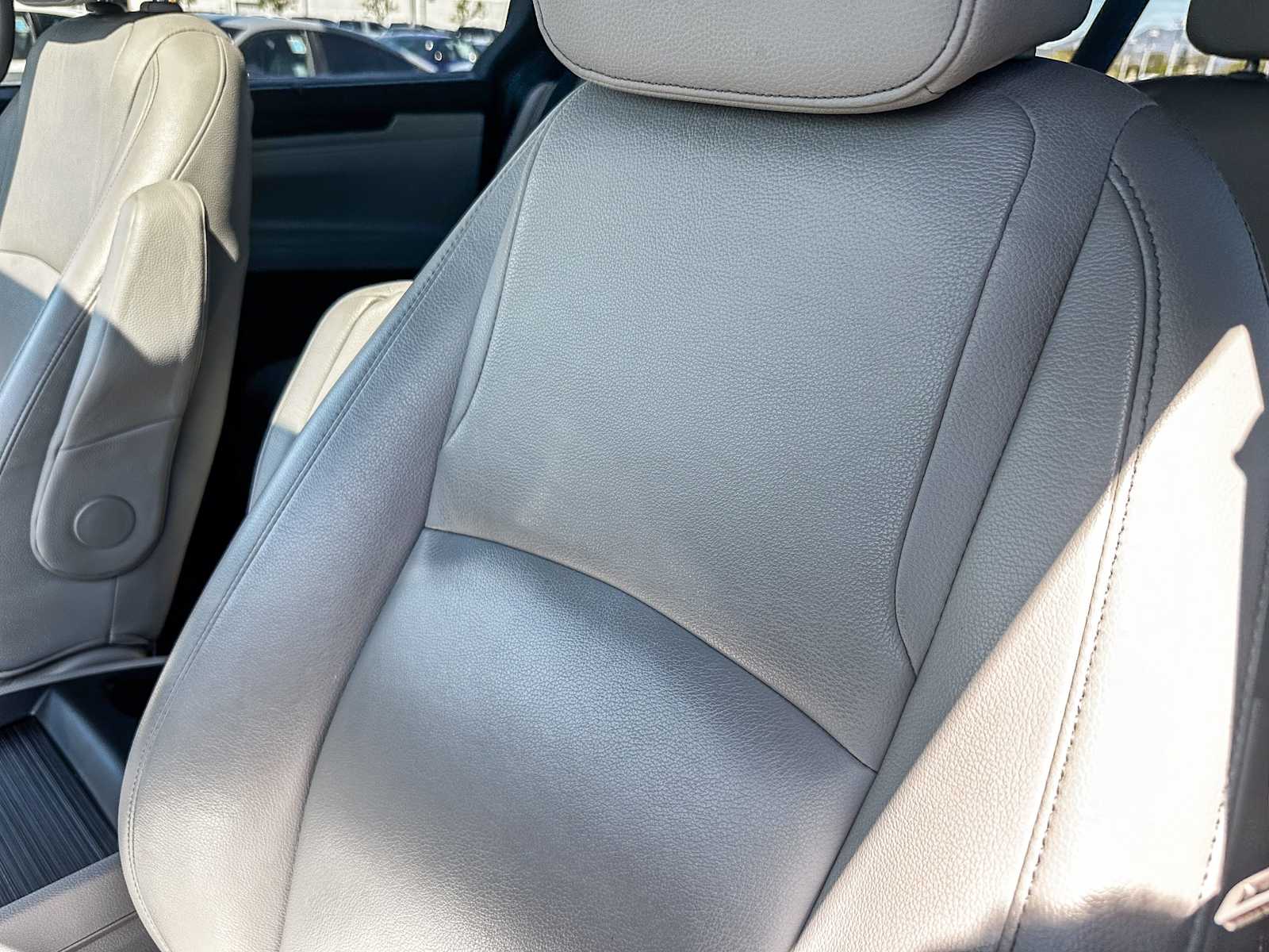 2023 Honda Odyssey Touring 23