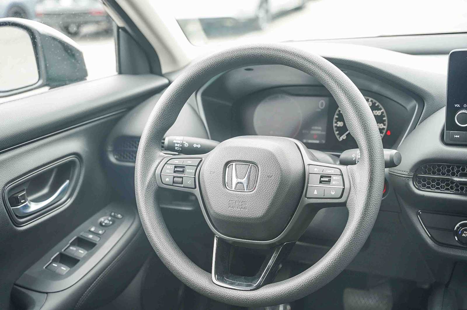 Thumbnail: 2025 Honda HR-V - 15