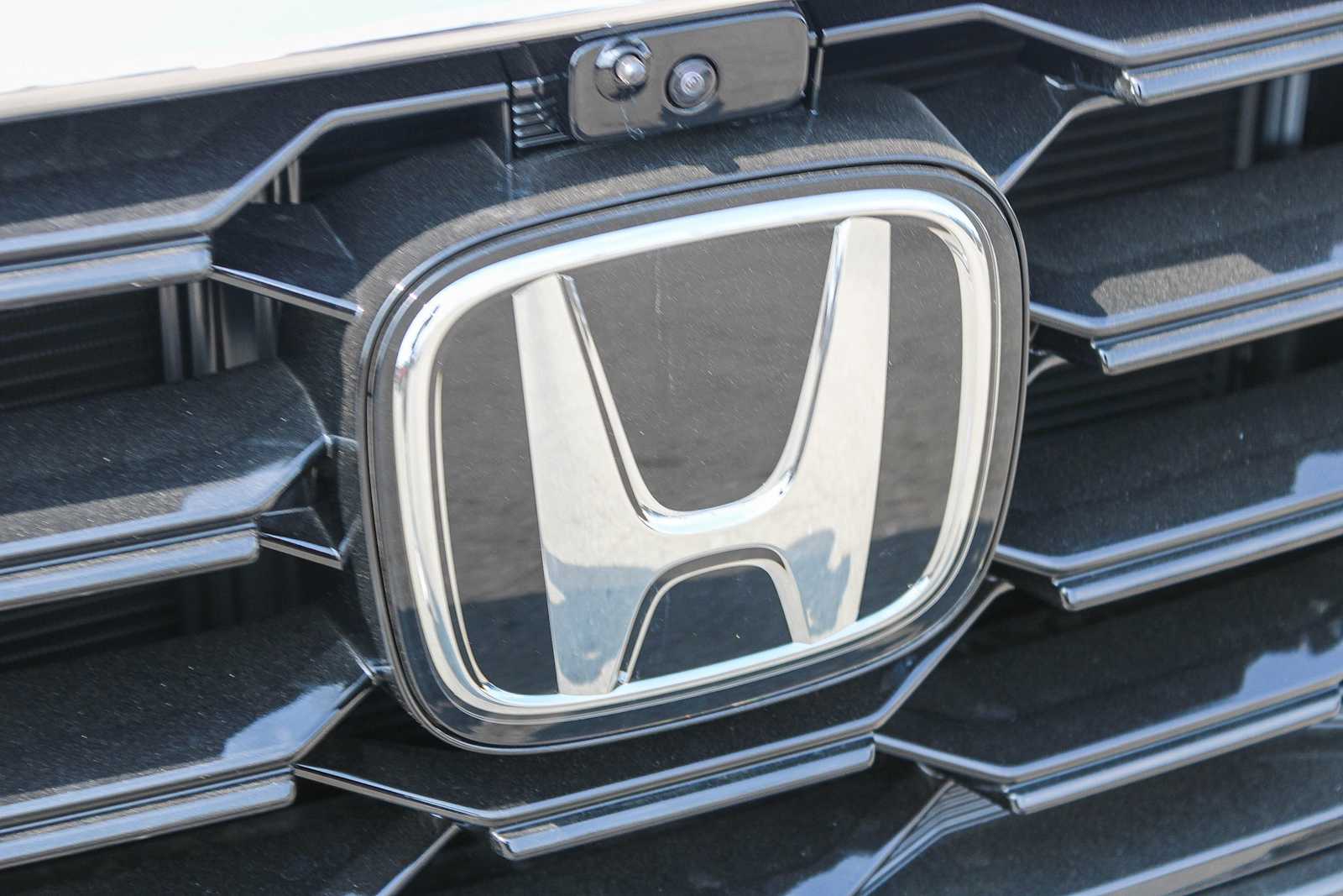 Thumbnail: 2025 Honda Pilot - 5