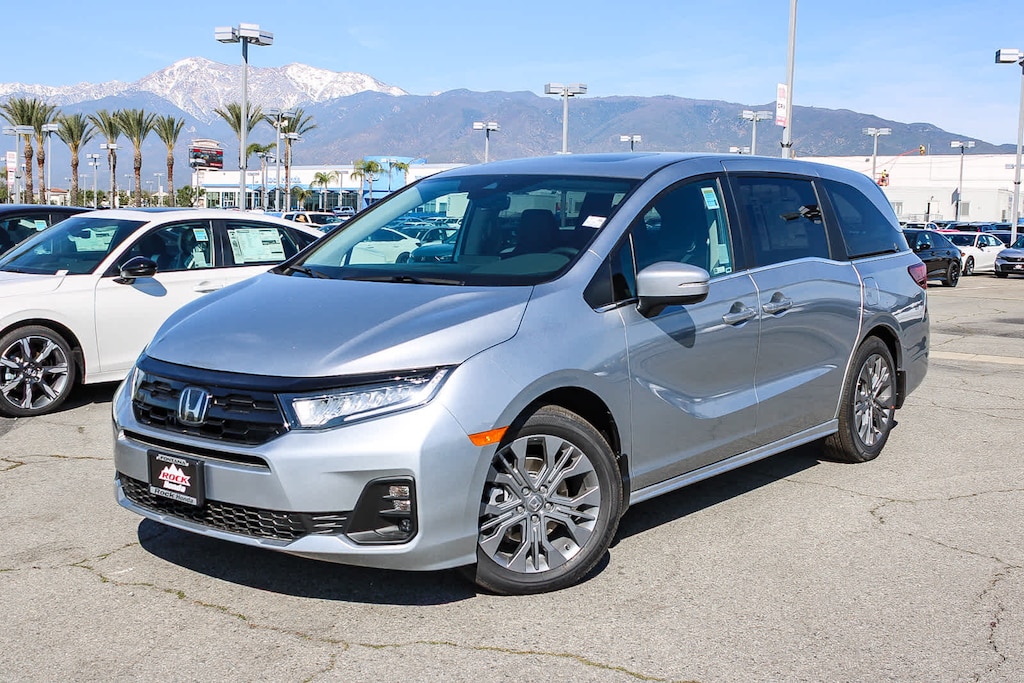 New 2026 Honda Odyssey Touring Van Passenger