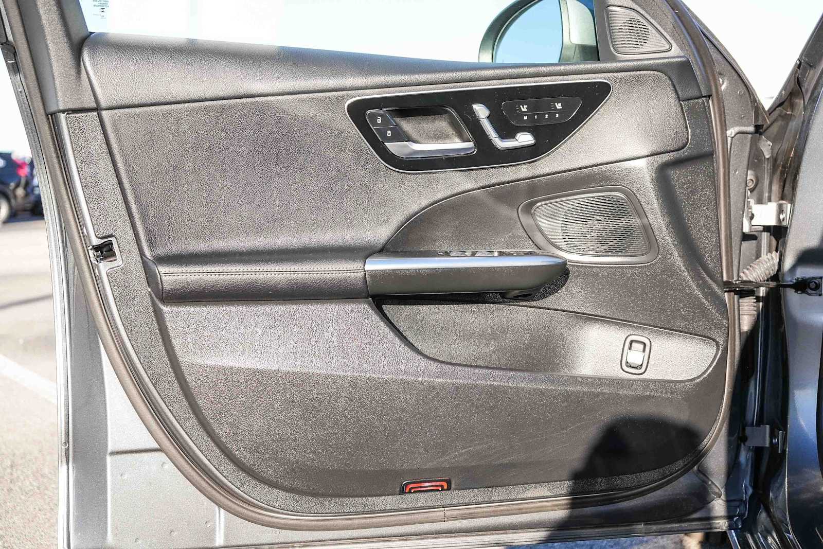 Thumbnail: 2024 Mercedes-Benz C-Class - 19