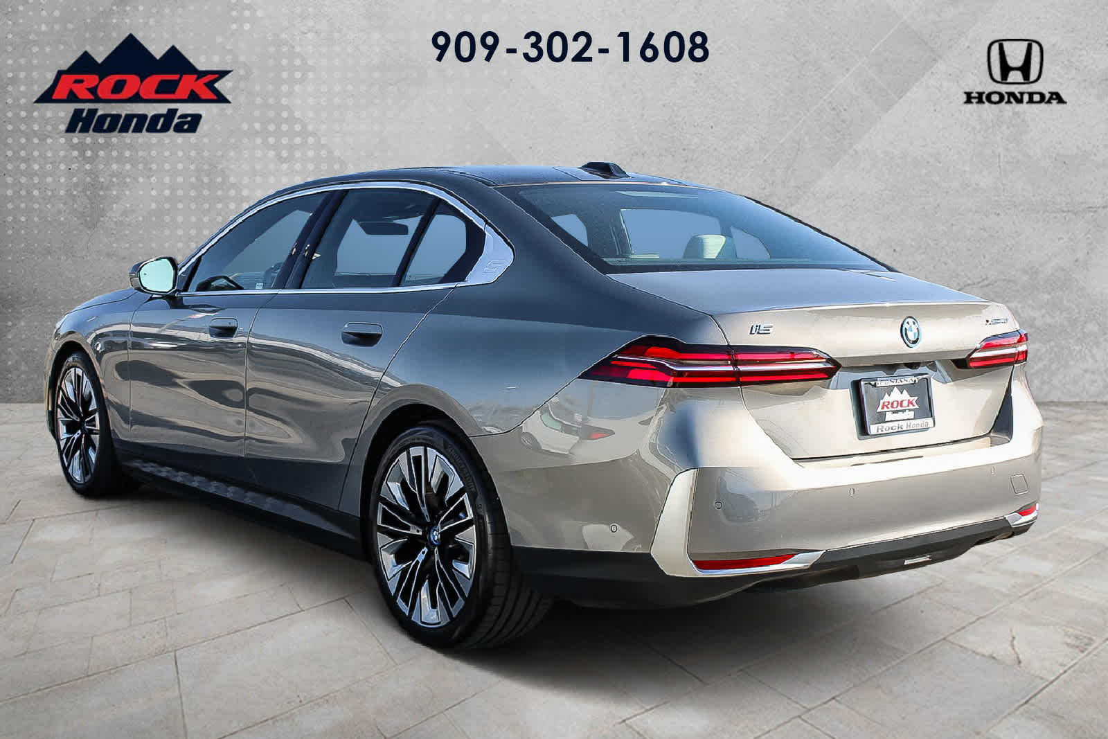 2025 BMW i5 xDrive40 photo 6