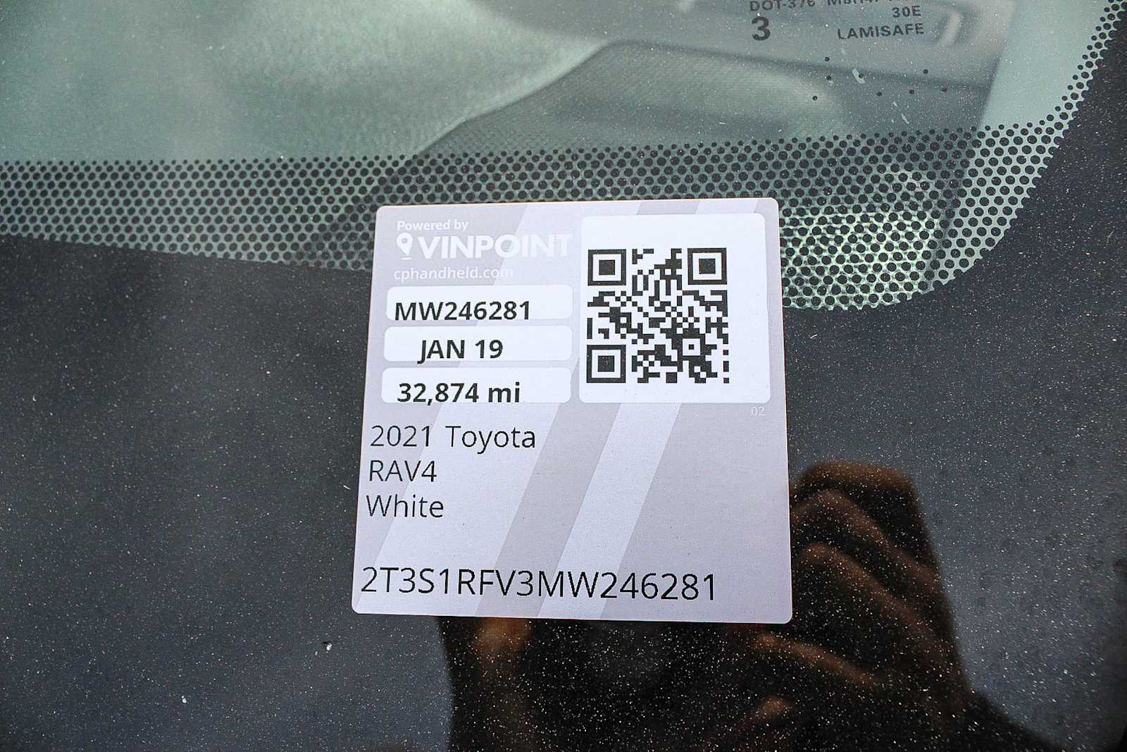 Thumbnail: 2021 Toyota RAV4 - 27