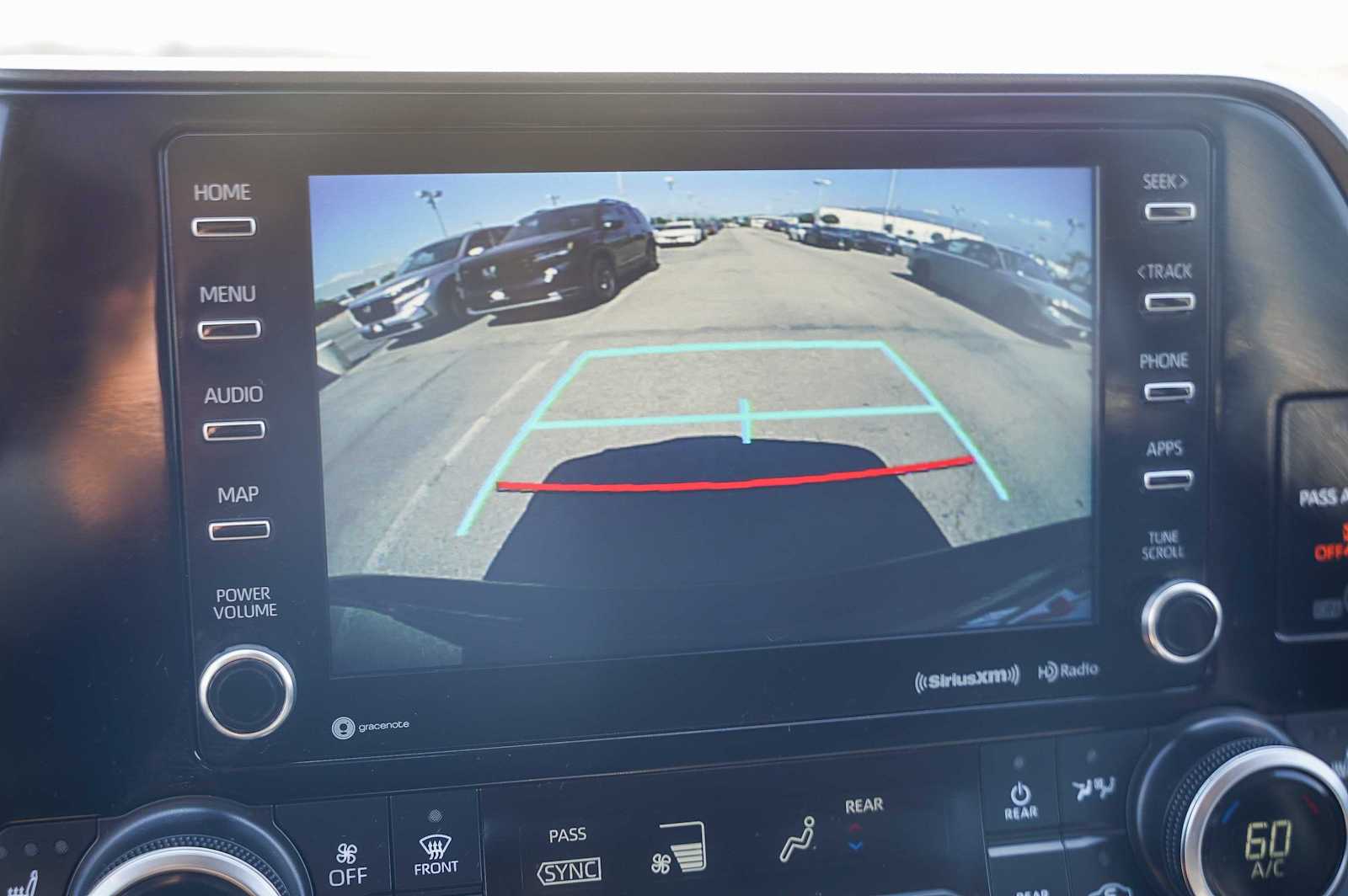 Thumbnail: 2021 Toyota Highlander - 26