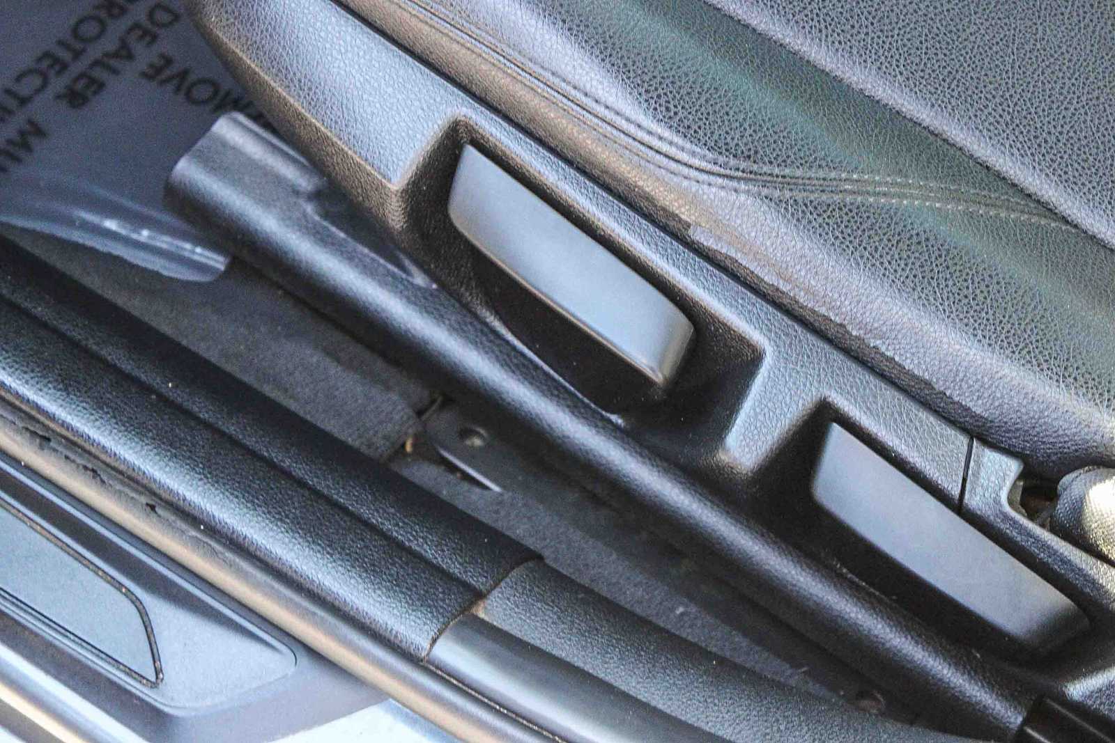 Thumbnail: 2015 BMW 3 Series - 21