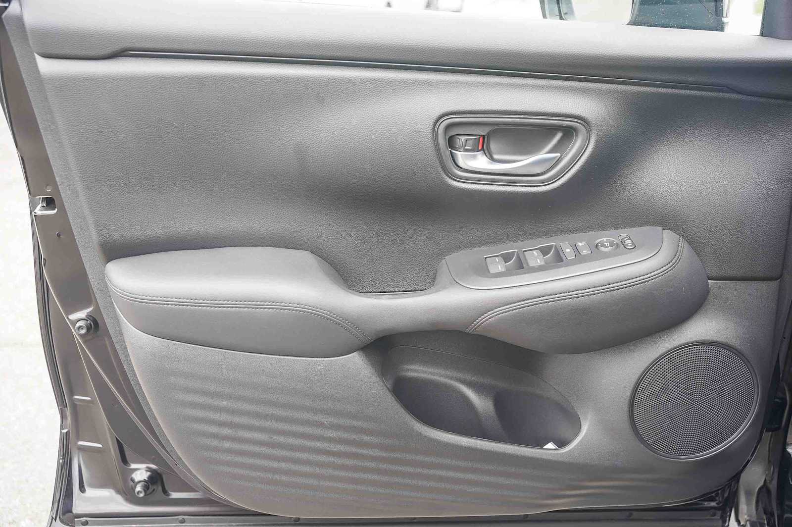 Thumbnail: 2025 Honda HR-V - 20