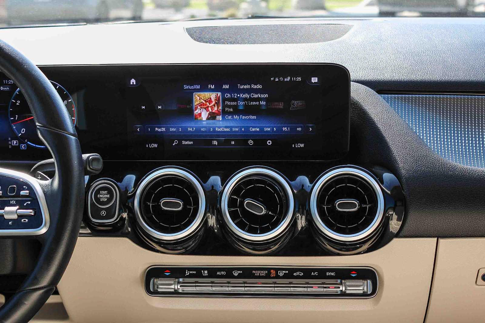 Thumbnail: 2022 Mercedes-Benz GLA - 13