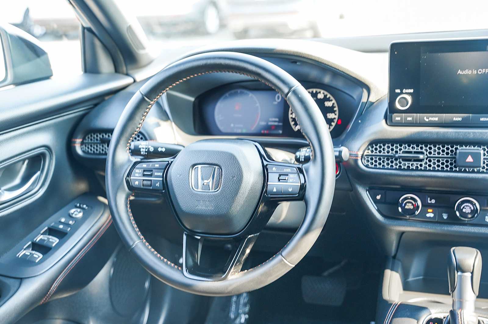 Thumbnail: 2025 Honda HR-V - 15