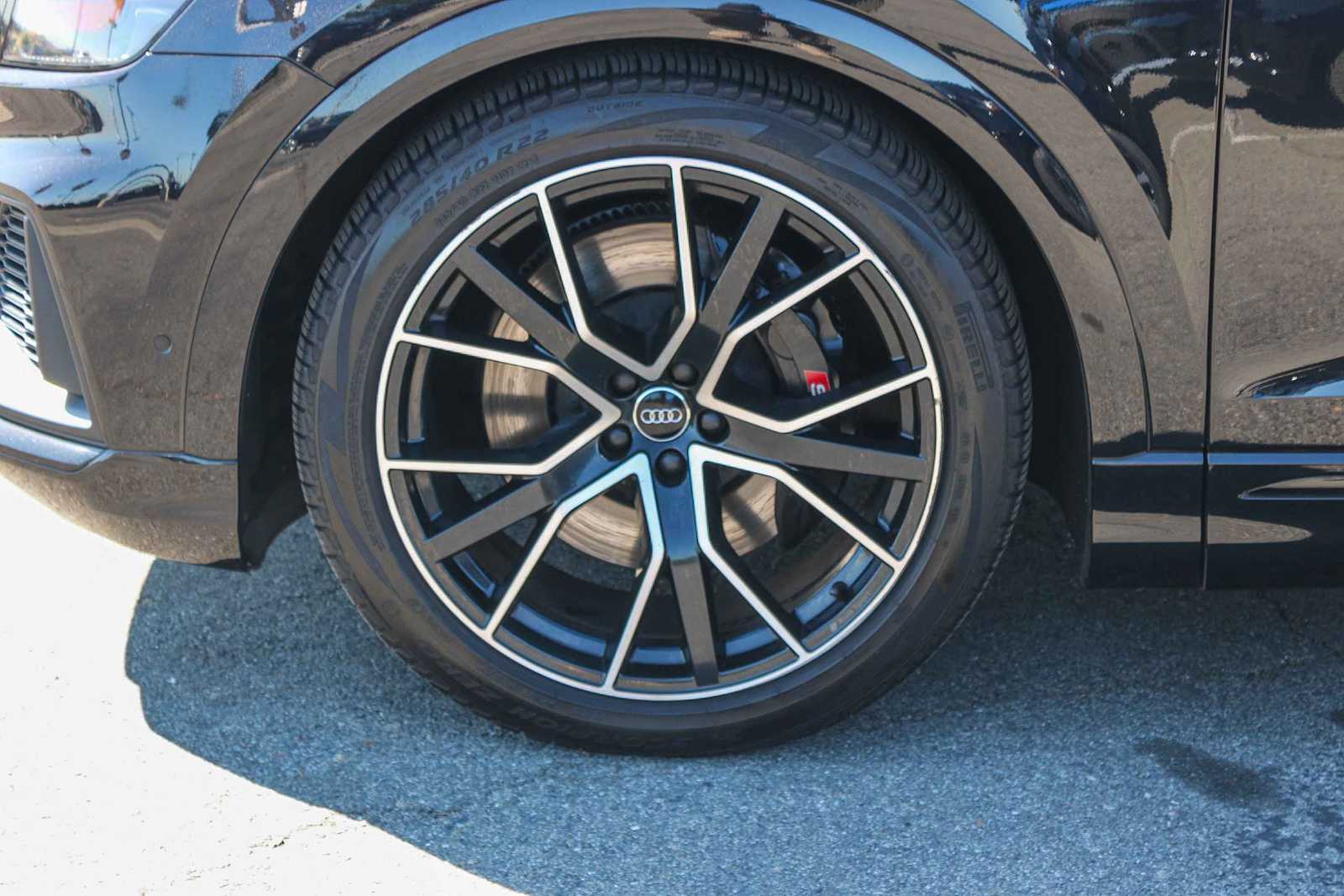 Thumbnail: 2021 Audi SQ8 - 8