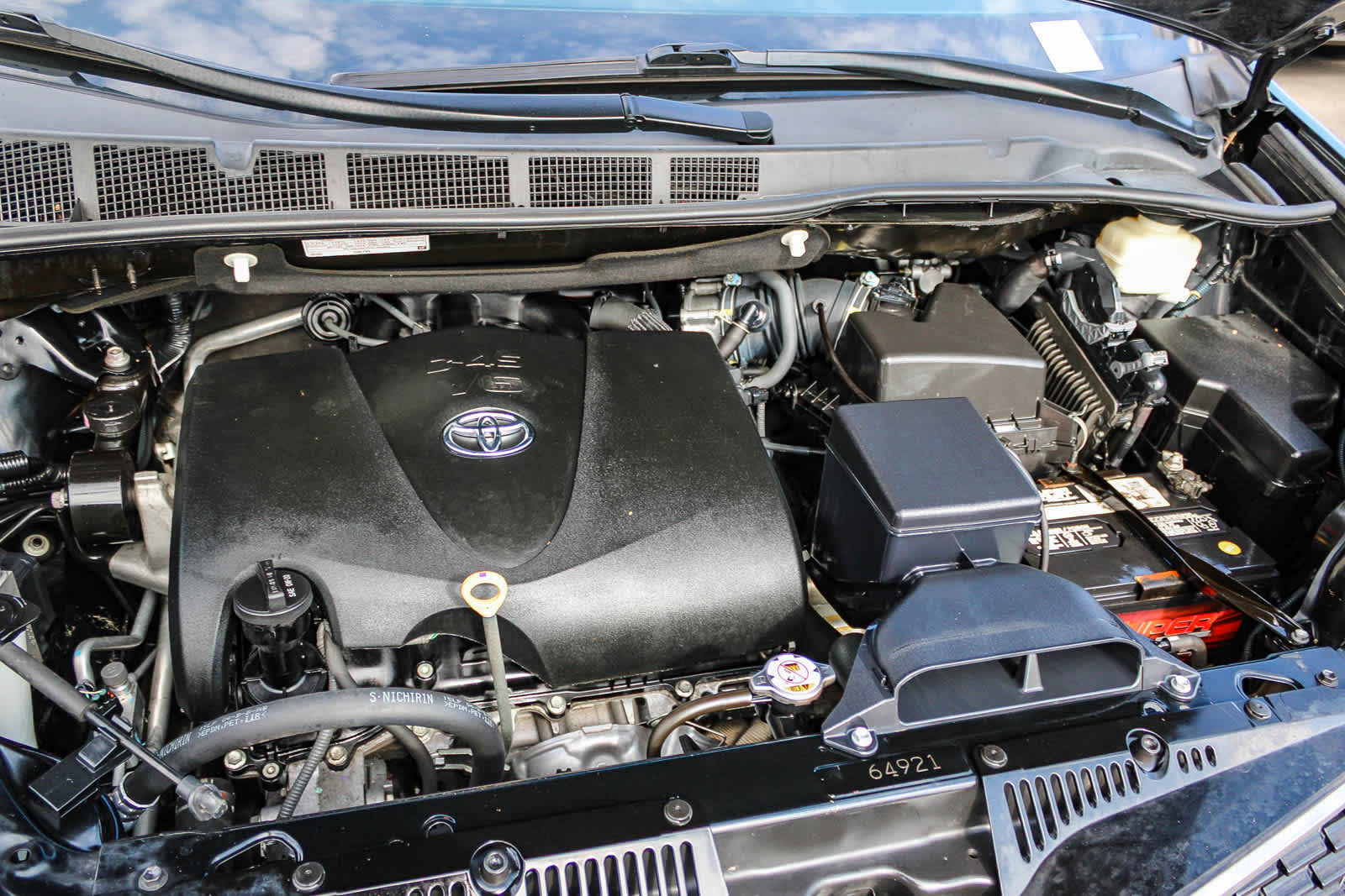 Thumbnail: 2018 Toyota Sienna - 27