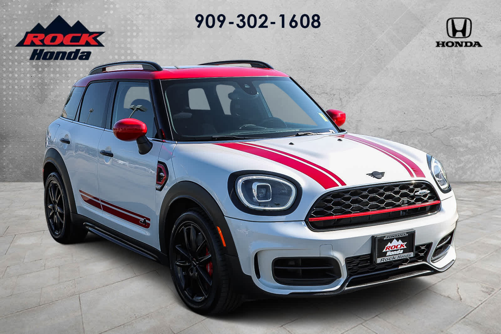 2024 MINI Countryman John Cooper Works photo 2