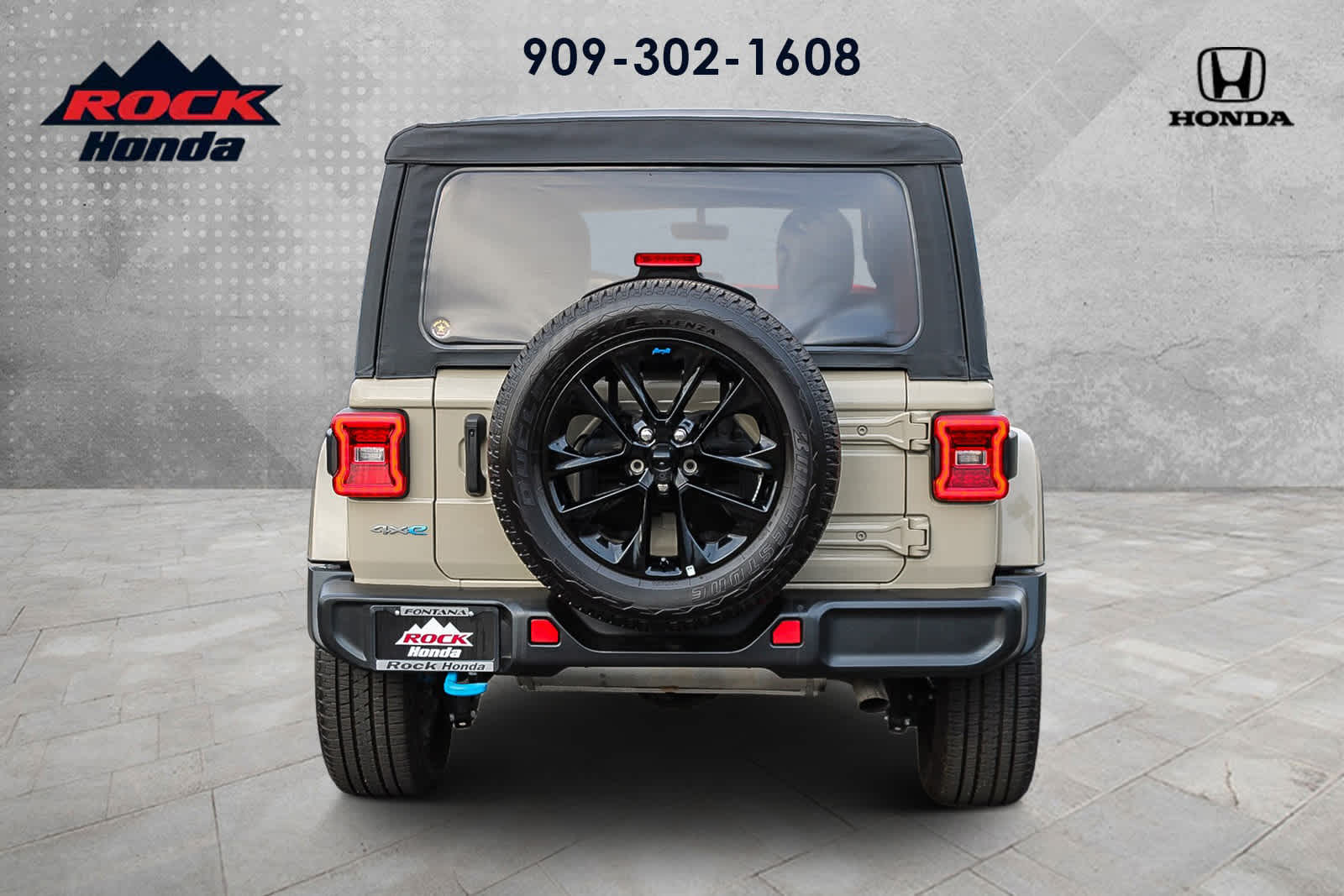 2022 Jeep Wrangler Unlimited 4xe Sahara photo 4