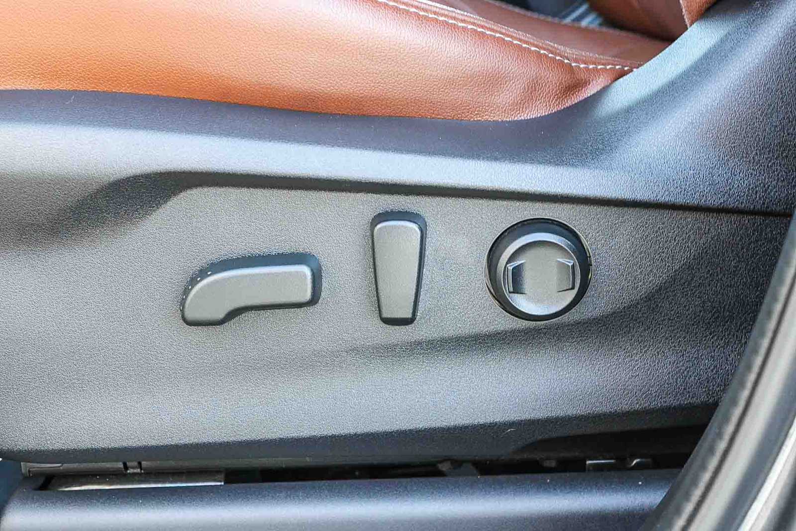 Thumbnail: 2022 Subaru Ascent - 19