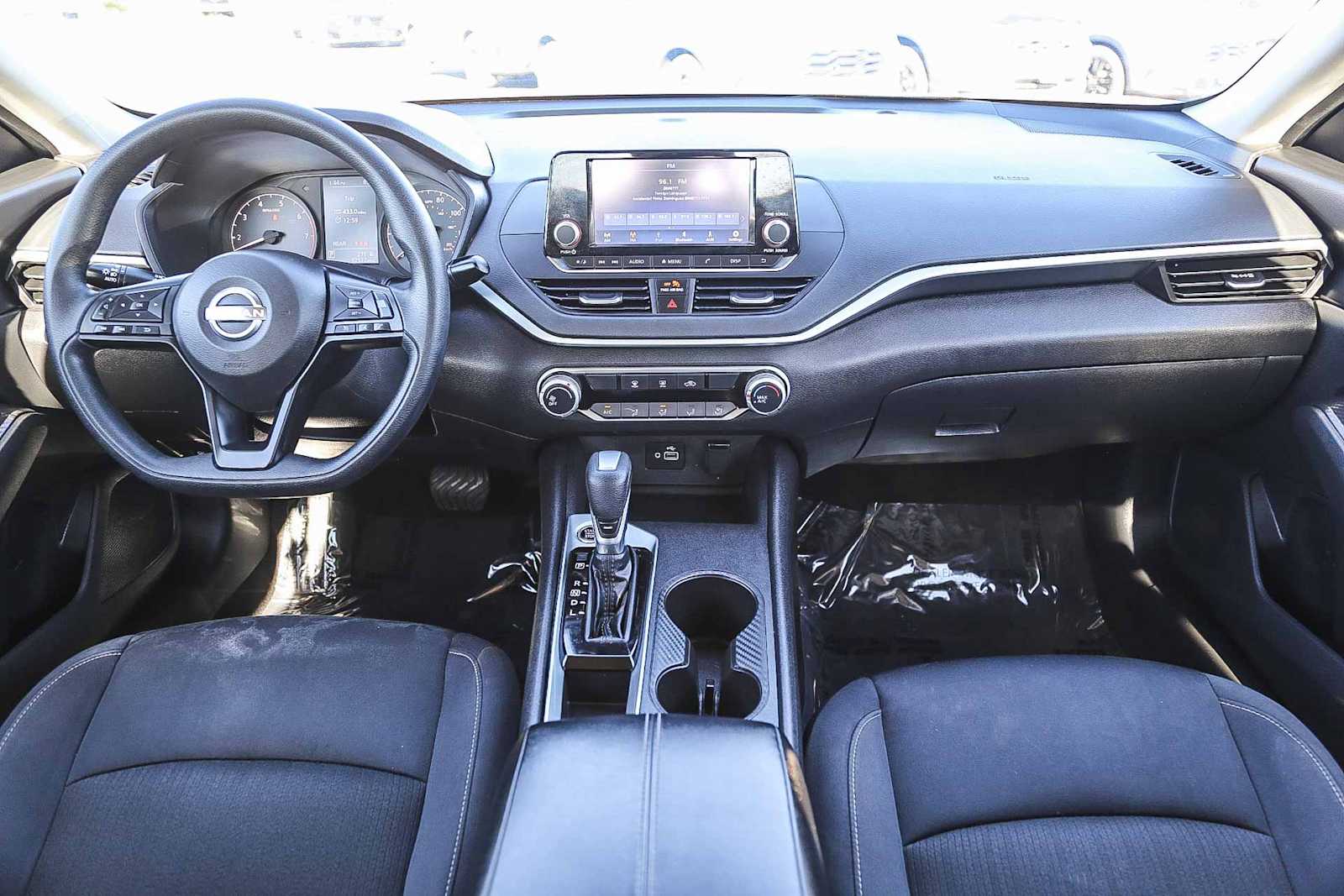 Thumbnail: 2023 Nissan Altima - 12