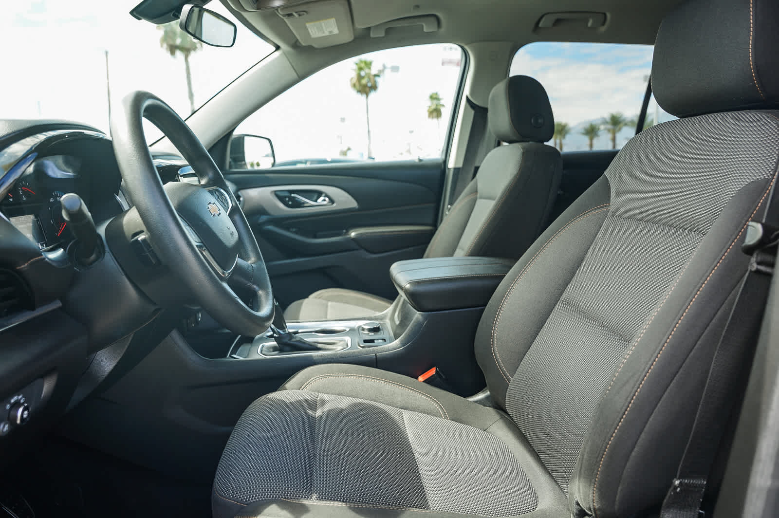 Thumbnail: 2019 Chevrolet Traverse - 14