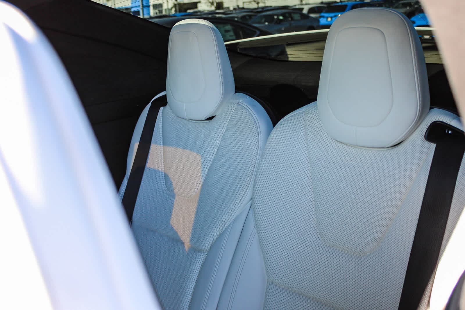 Thumbnail: 2022 Tesla Model X - 20