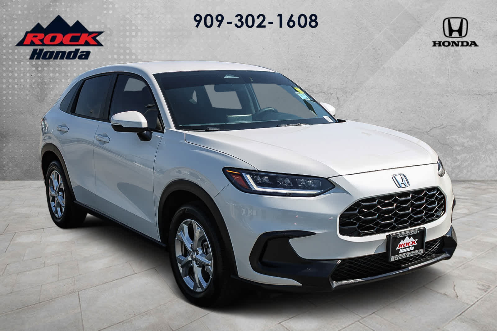 2024 Honda HR-V LX photo 2