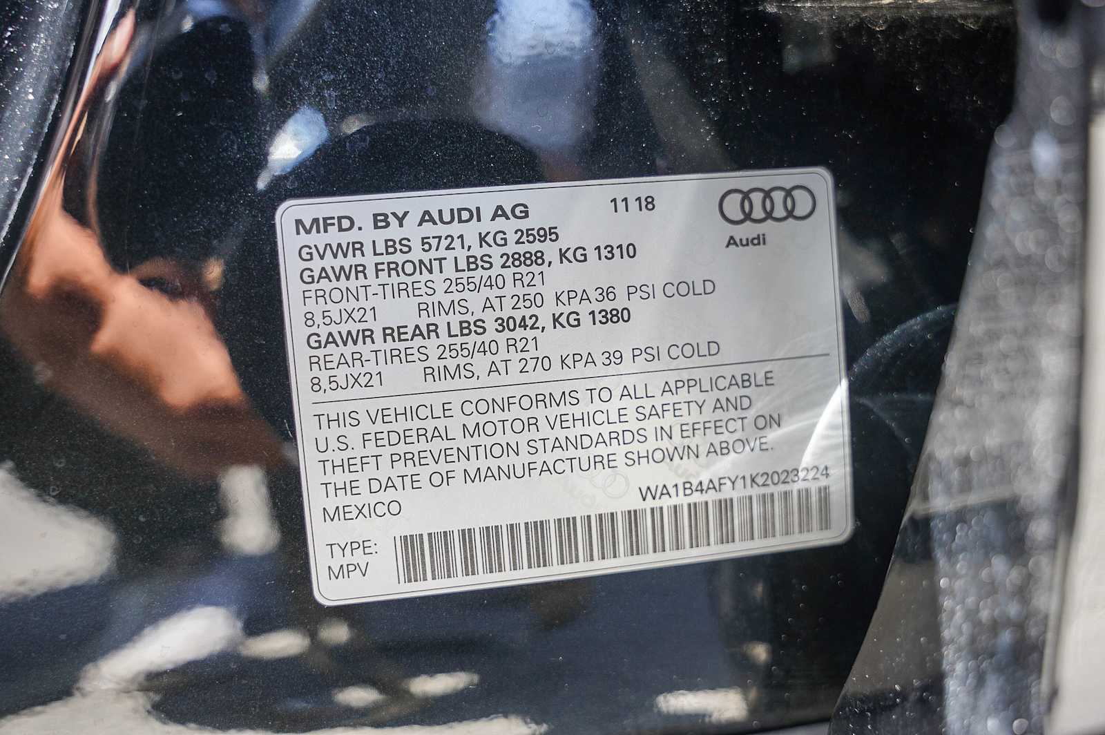Thumbnail: 2019 Audi SQ5 - 32