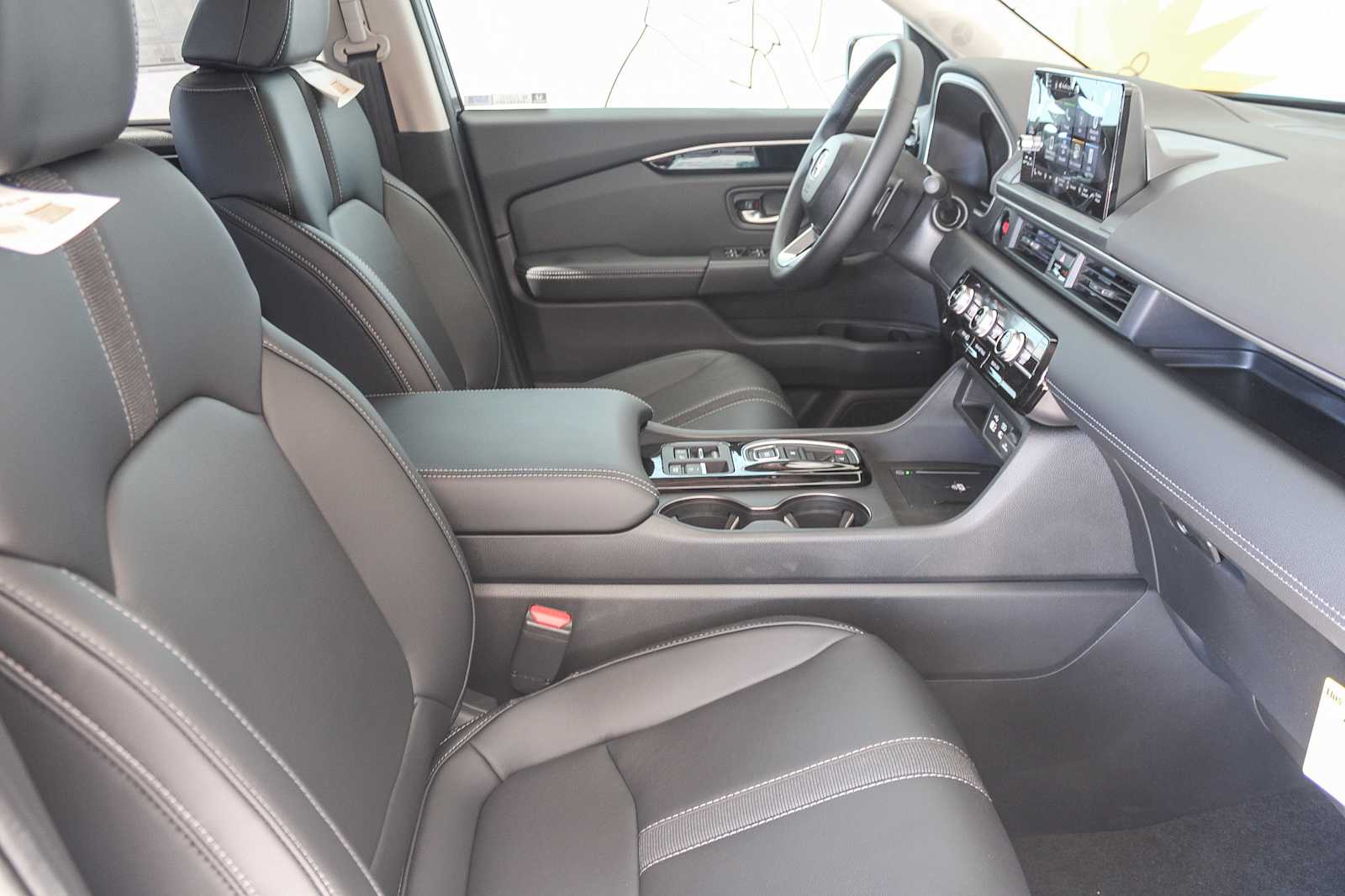 Thumbnail: 2025 Honda Pilot - 18