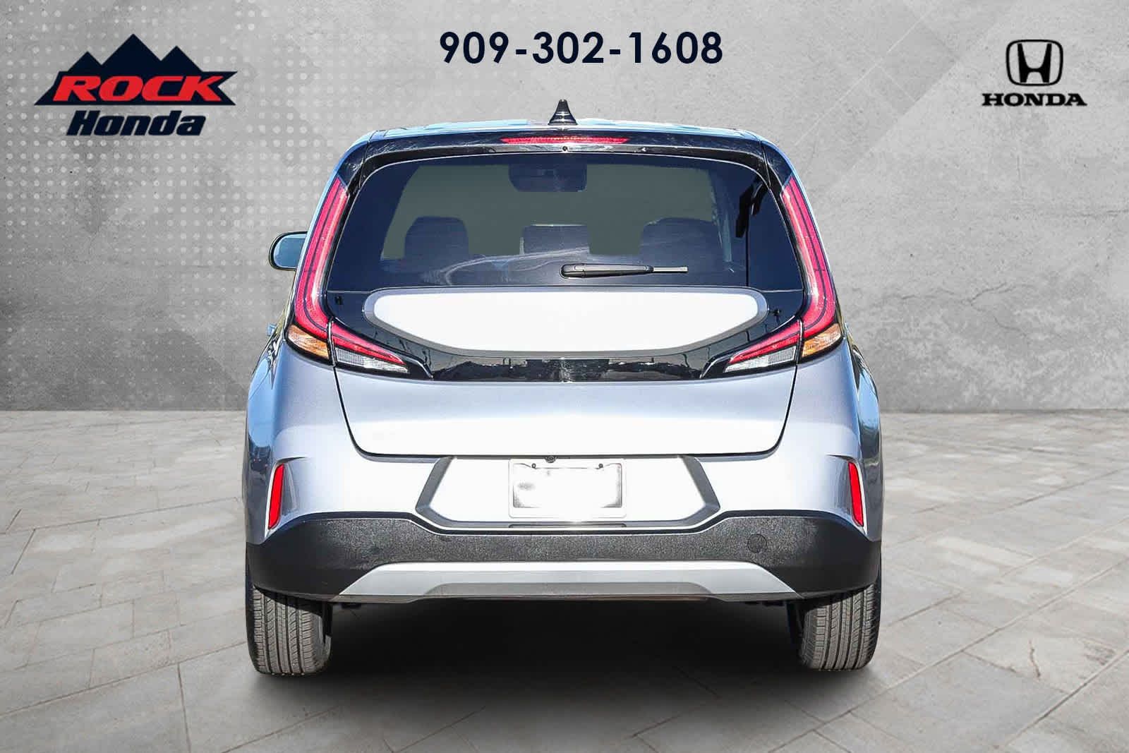 2024 Kia Soul LX photo 4