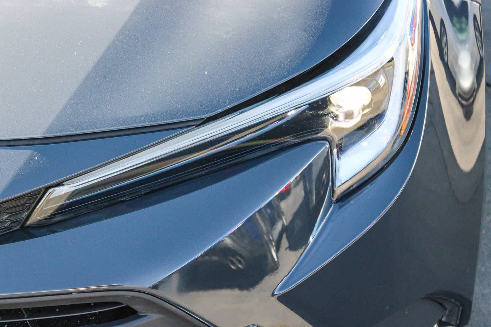 Thumbnail: 2023 Toyota Corolla - 10