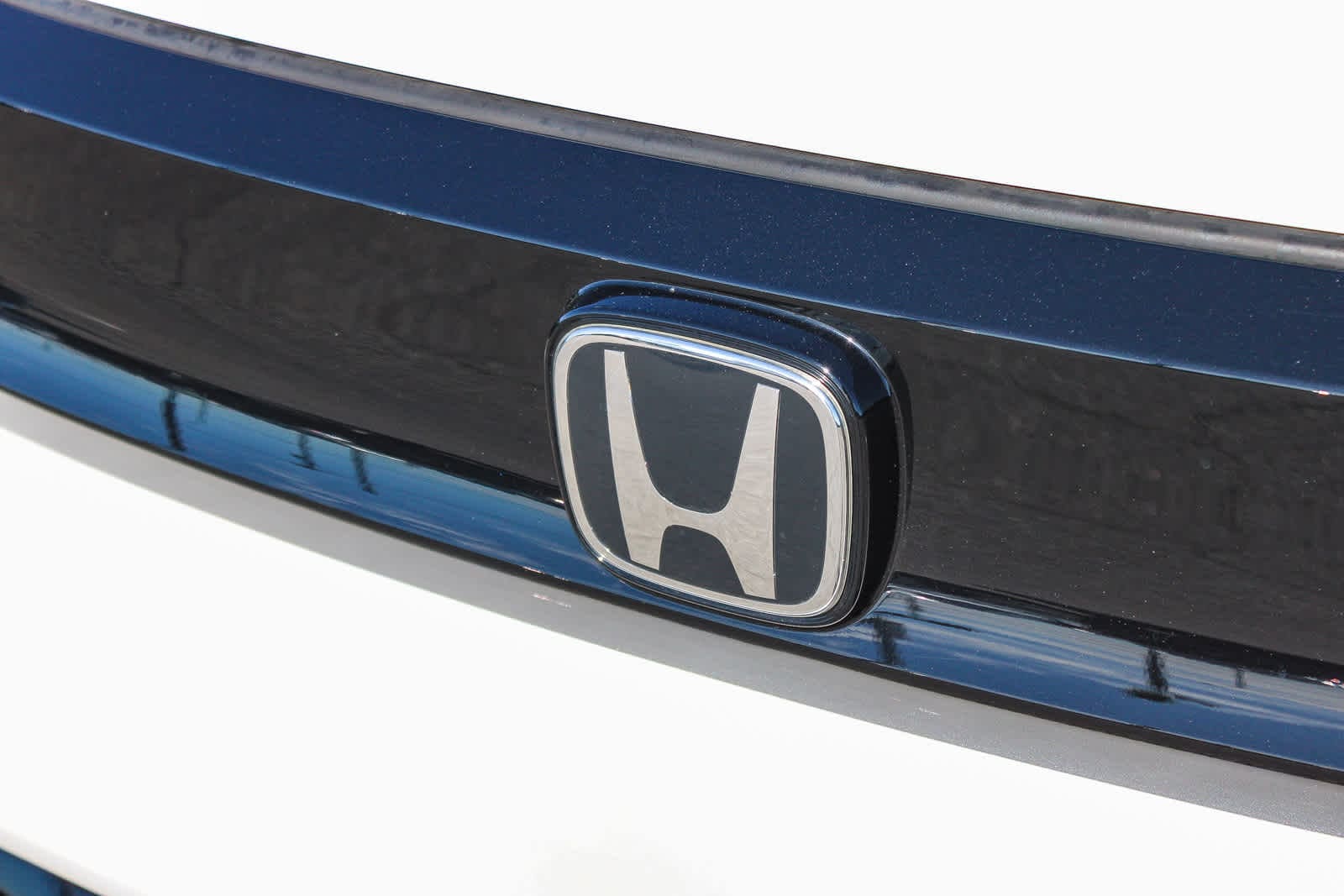 Thumbnail: 2025 Honda Prologue - 11