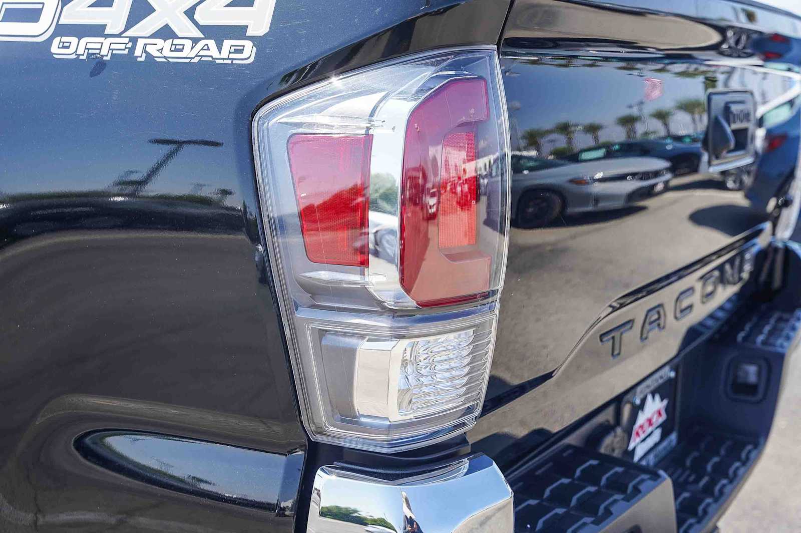 Thumbnail: 2023 Toyota Tacoma - 6