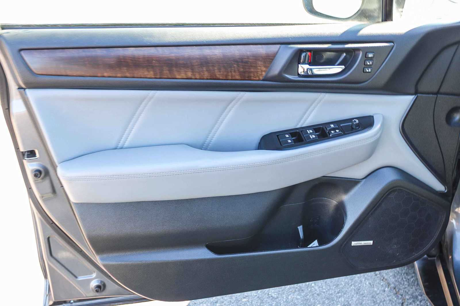 Thumbnail: 2018 Subaru Outback - 15