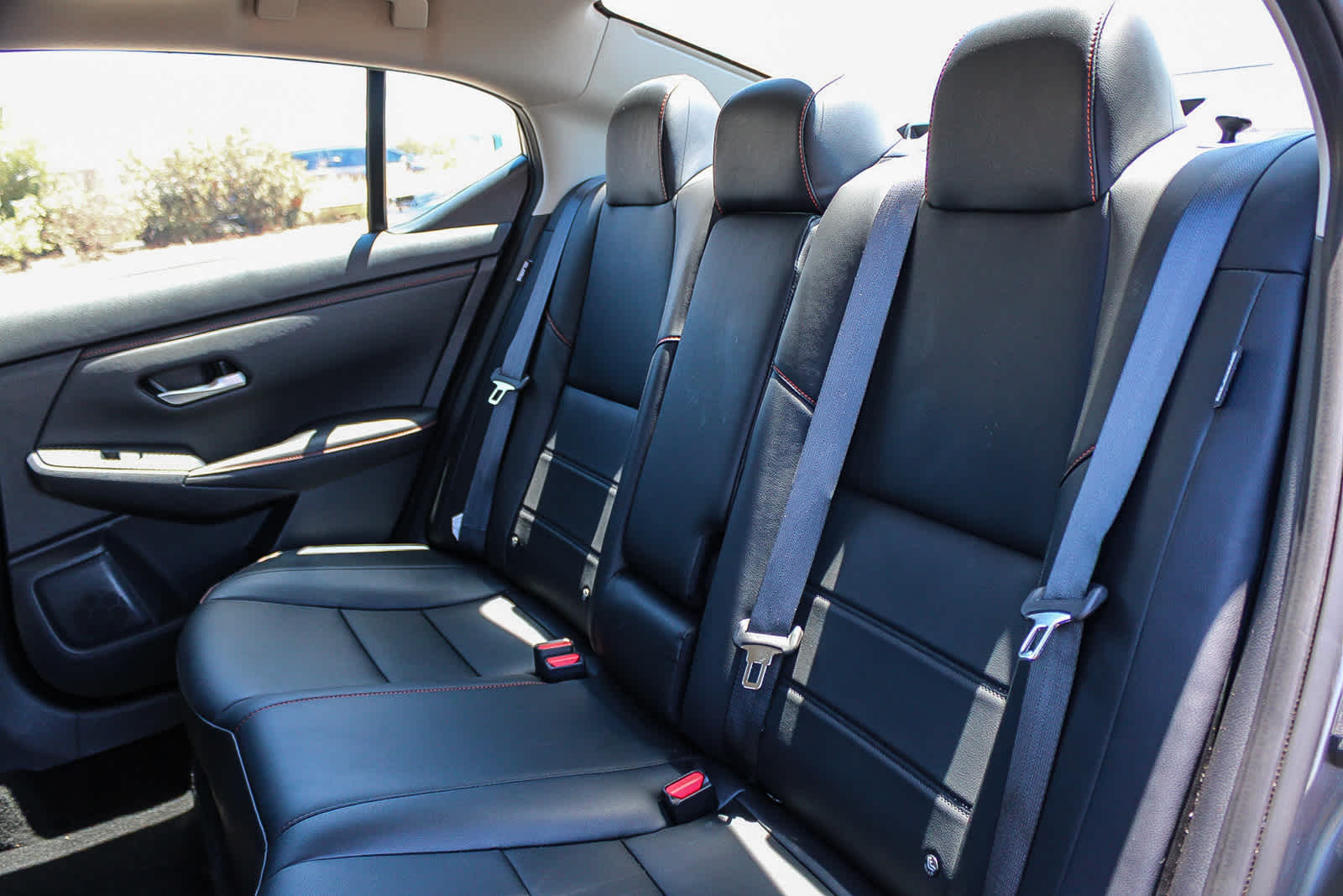 2025 Nissan Sentra SR - Photo 18