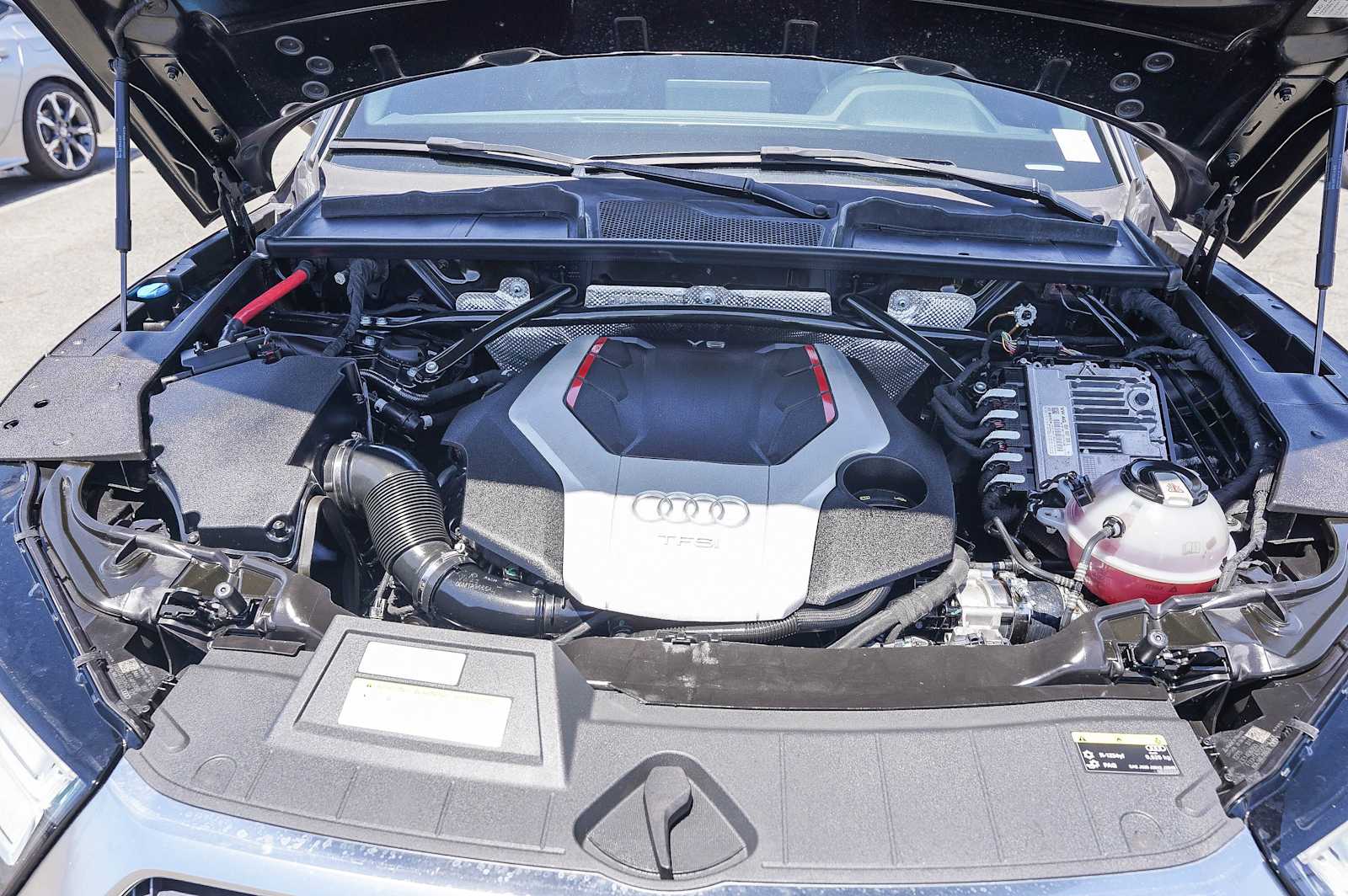 Thumbnail: 2019 Audi SQ5 - 29