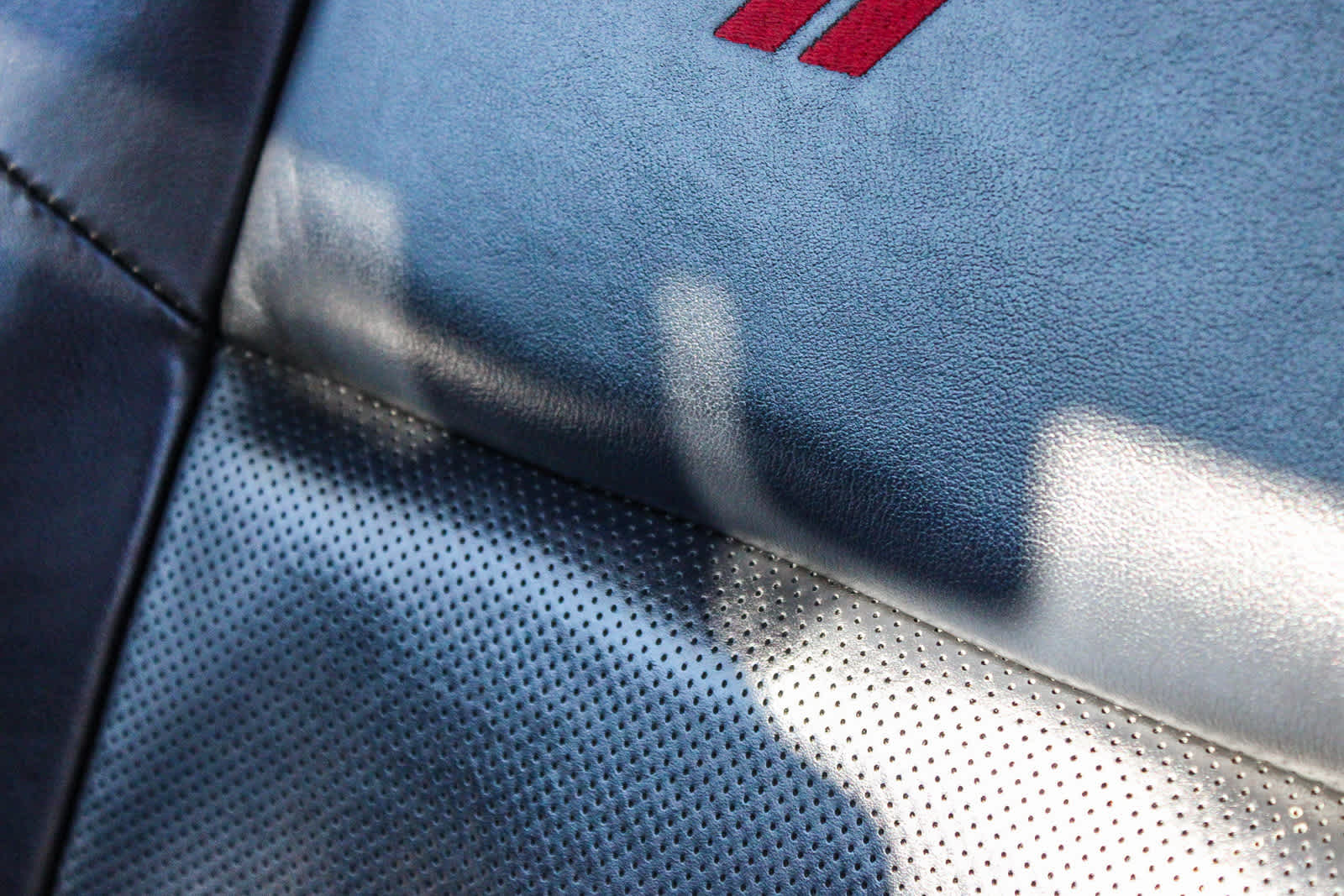 Thumbnail: 2023 Dodge Durango - 28