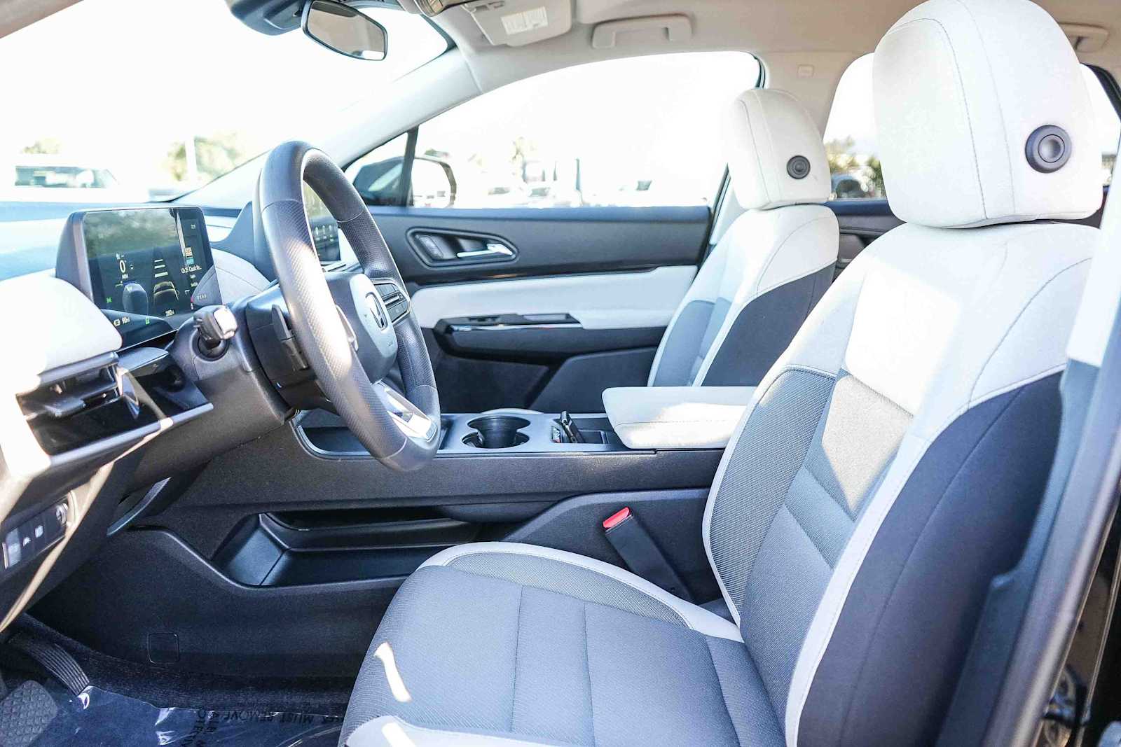 Thumbnail: 2024 Honda Prologue - 17