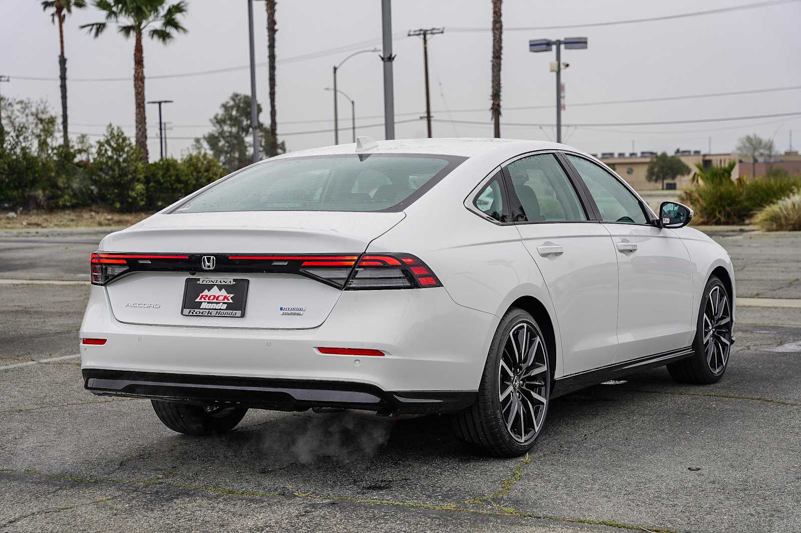 2025 Honda Accord Touring photo 4