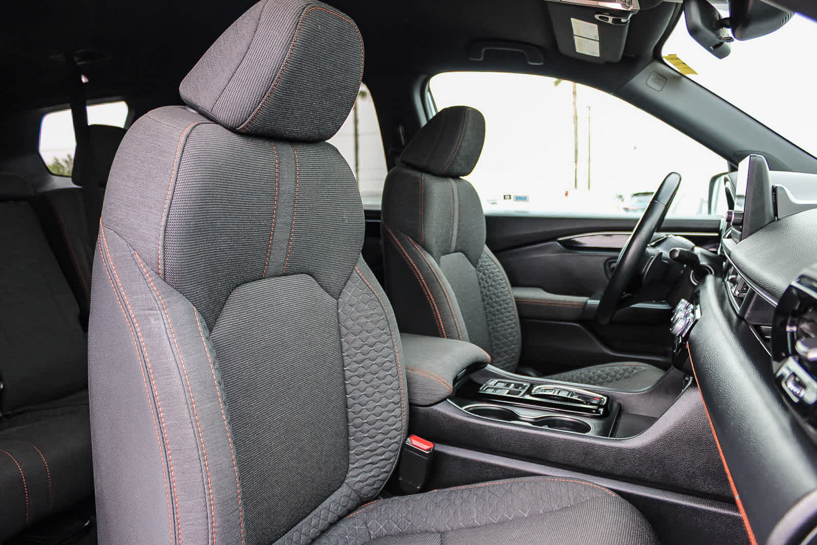 Thumbnail: 2025 Honda Pilot - 16