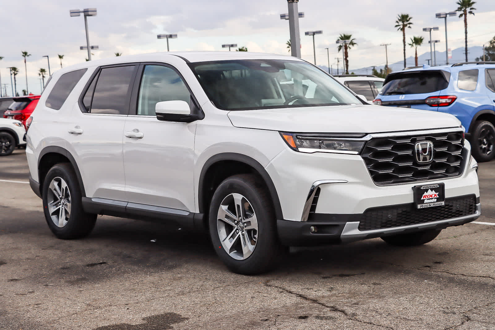 2025 Honda Pilot EX-L photo 3