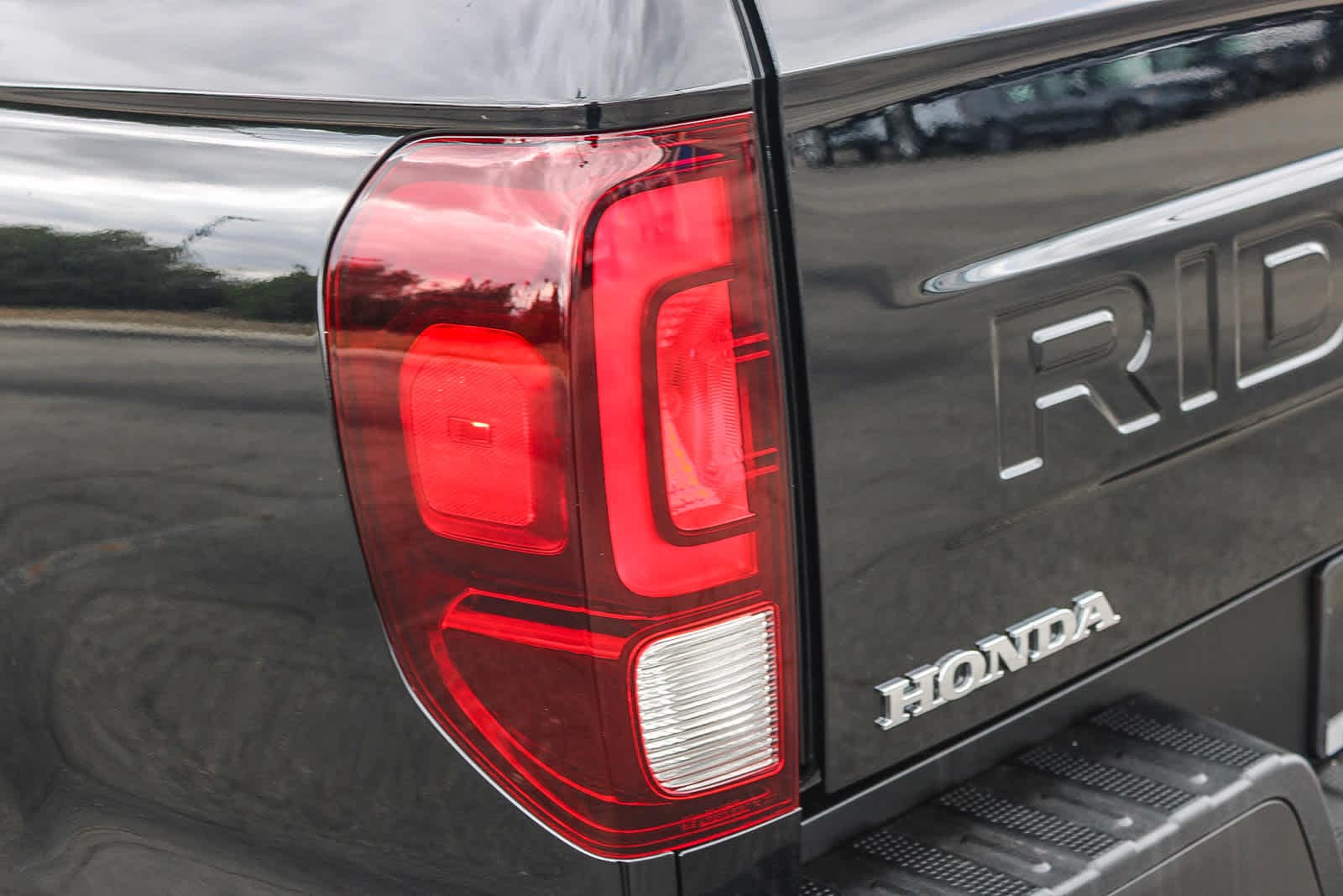 Thumbnail: 2025 Honda Ridgeline - 9