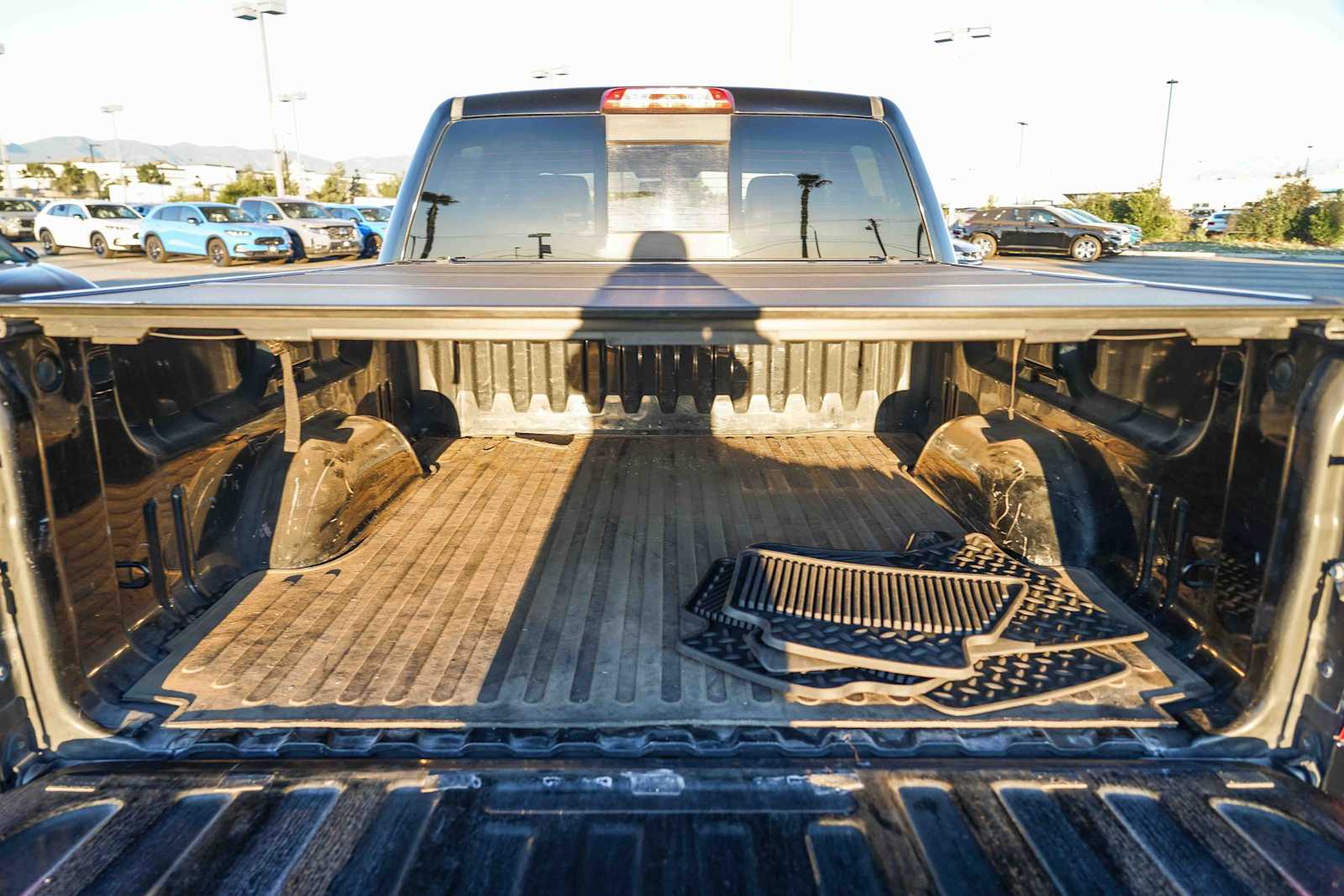 Thumbnail: 2016 Chevrolet Silverado 1500 - 26