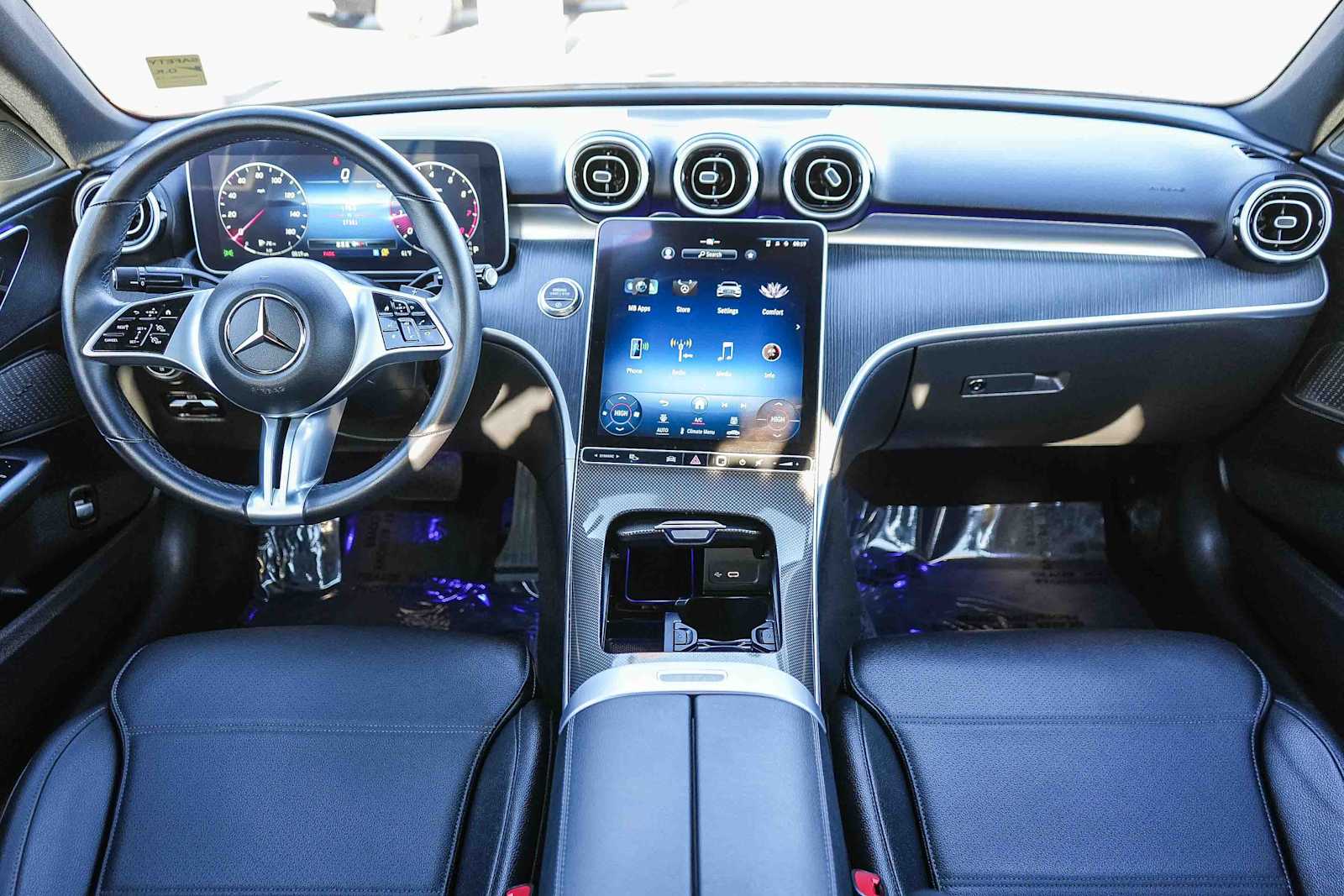 Thumbnail: 2024 Mercedes-Benz C-Class - 12