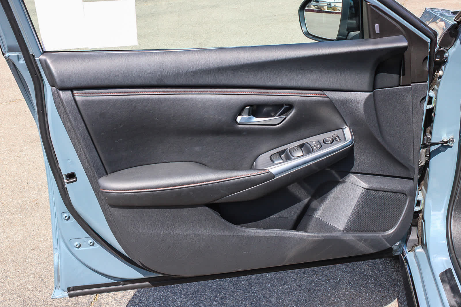 2025 Nissan Sentra SR - Photo 24