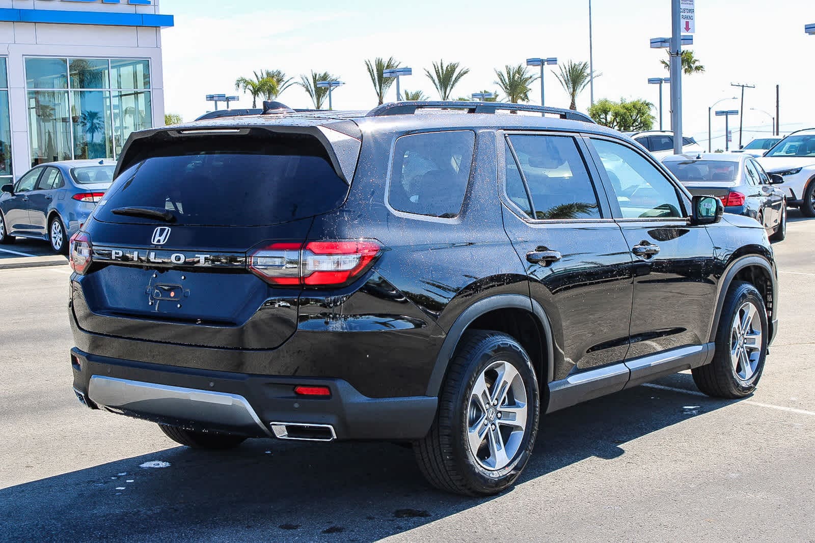 Thumbnail: 2026 Honda Pilot - 4