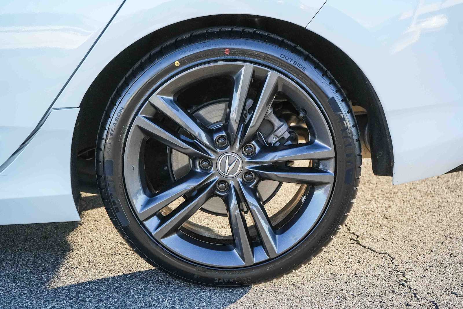 Thumbnail: 2024 Acura Integra - 10