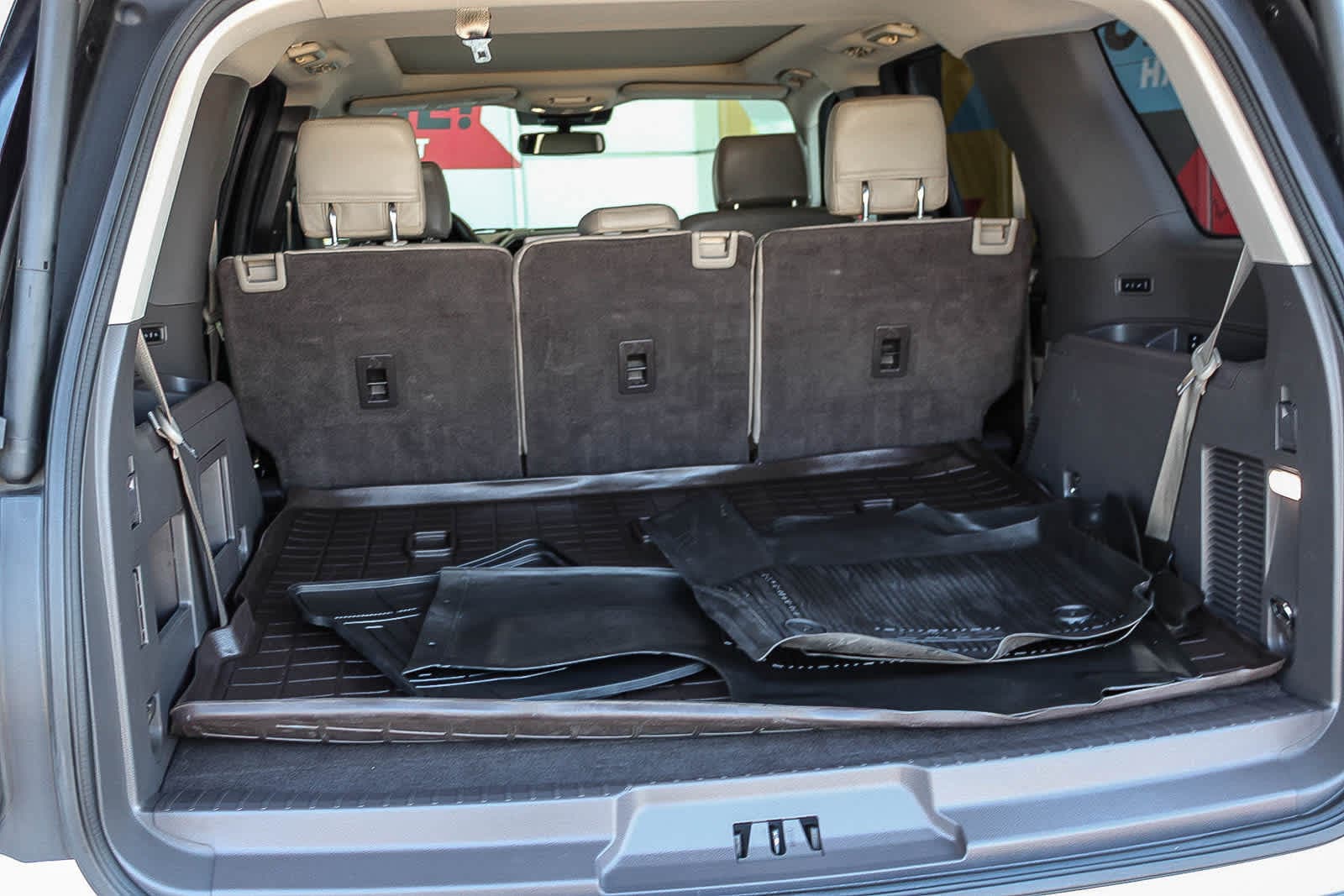 Thumbnail: 2019 Ford Expedition - 25